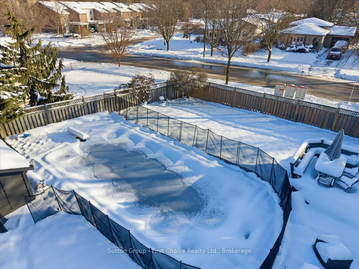 Photo 43 of 7 Kenner Crescent, Stratford — HOMEH