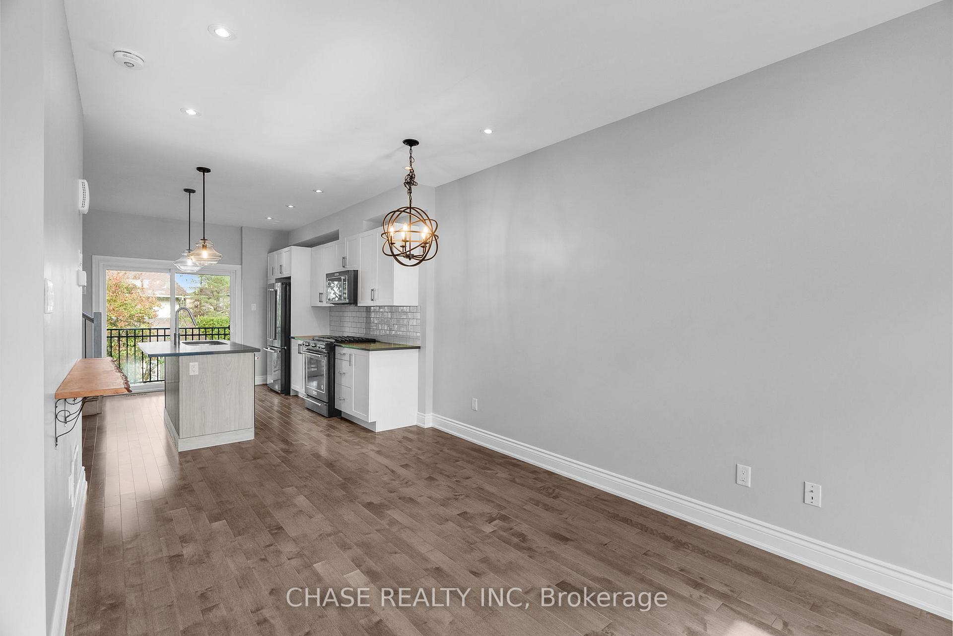 Photo 3 of 728 Reverie Private, Ottawa, Stittsville (Central) — HOMEH