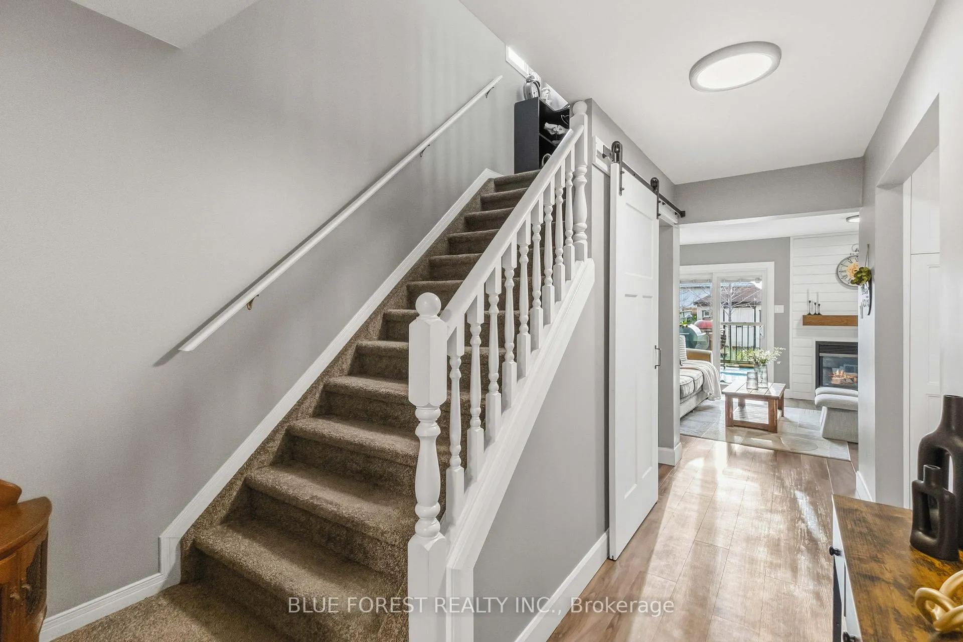 Photo 9 of 4 Donker Drive, St. Thomas — HOMEH