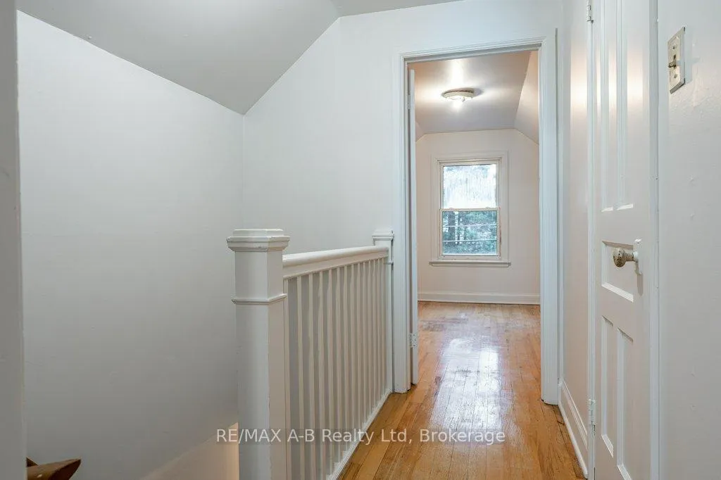 Photo 27 of 77 Pleasant Drive, Stratford — HOMEH