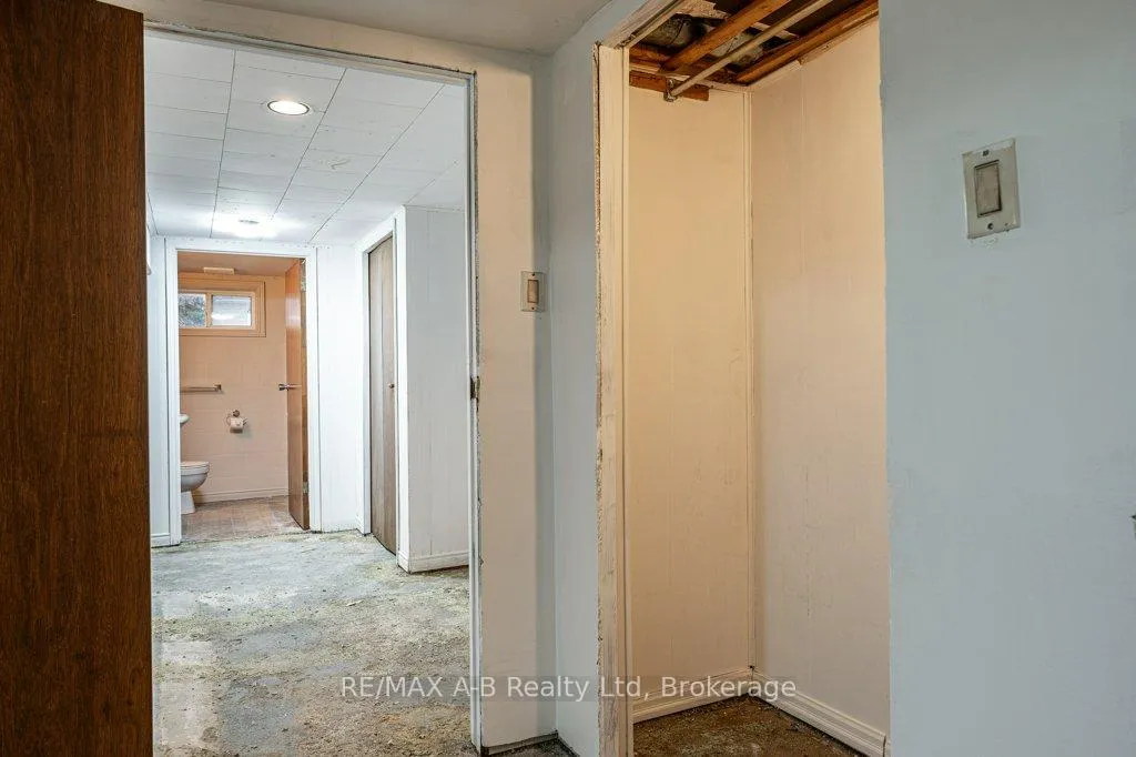 Photo 39 of 77 Pleasant Drive, Stratford — HOMEH