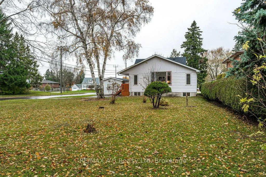 Photo 45 of 77 Pleasant Drive, Stratford — HOMEH