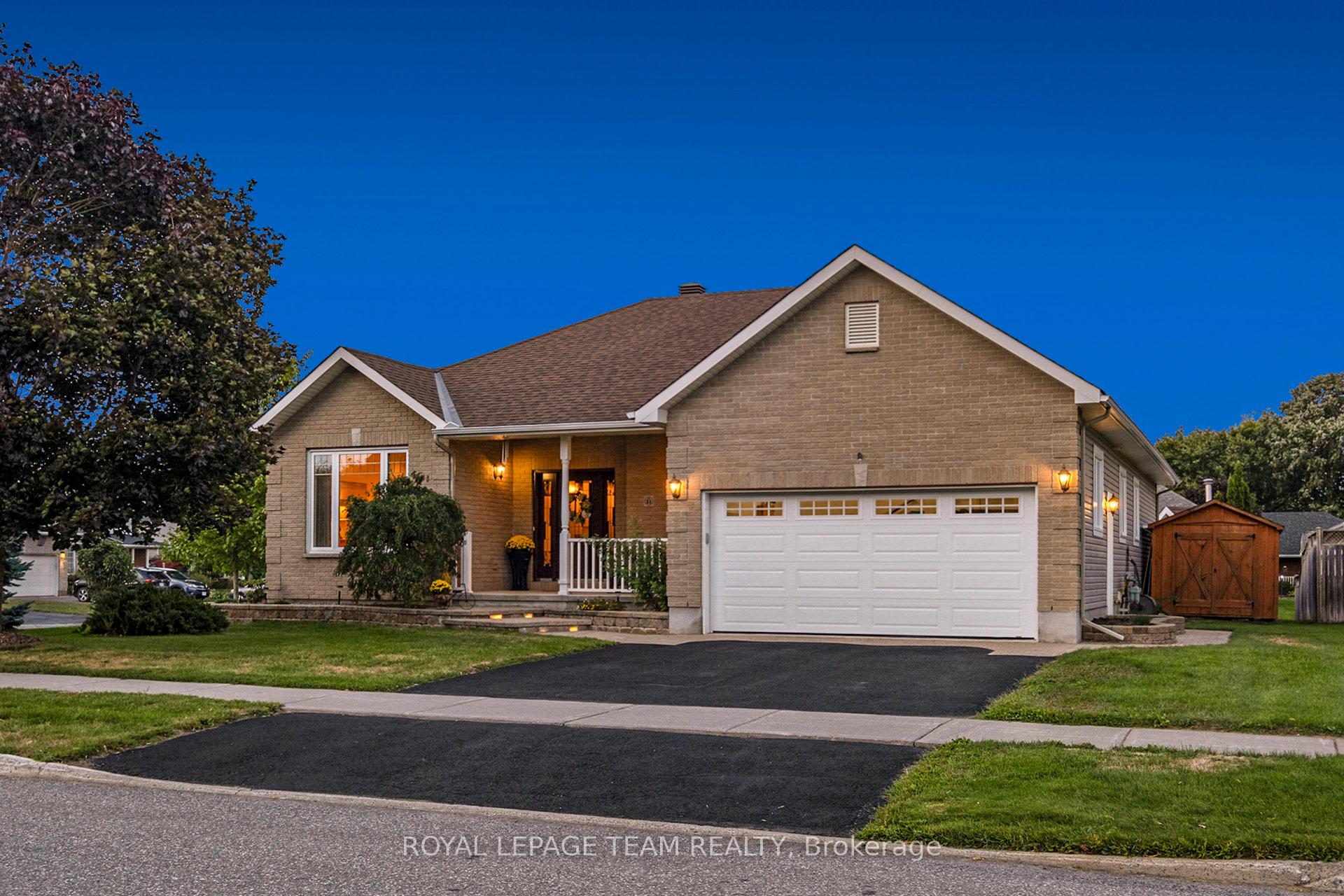 Photo 2 of 34 Rochelle Drive, Ottawa, Richmond — HOMEH