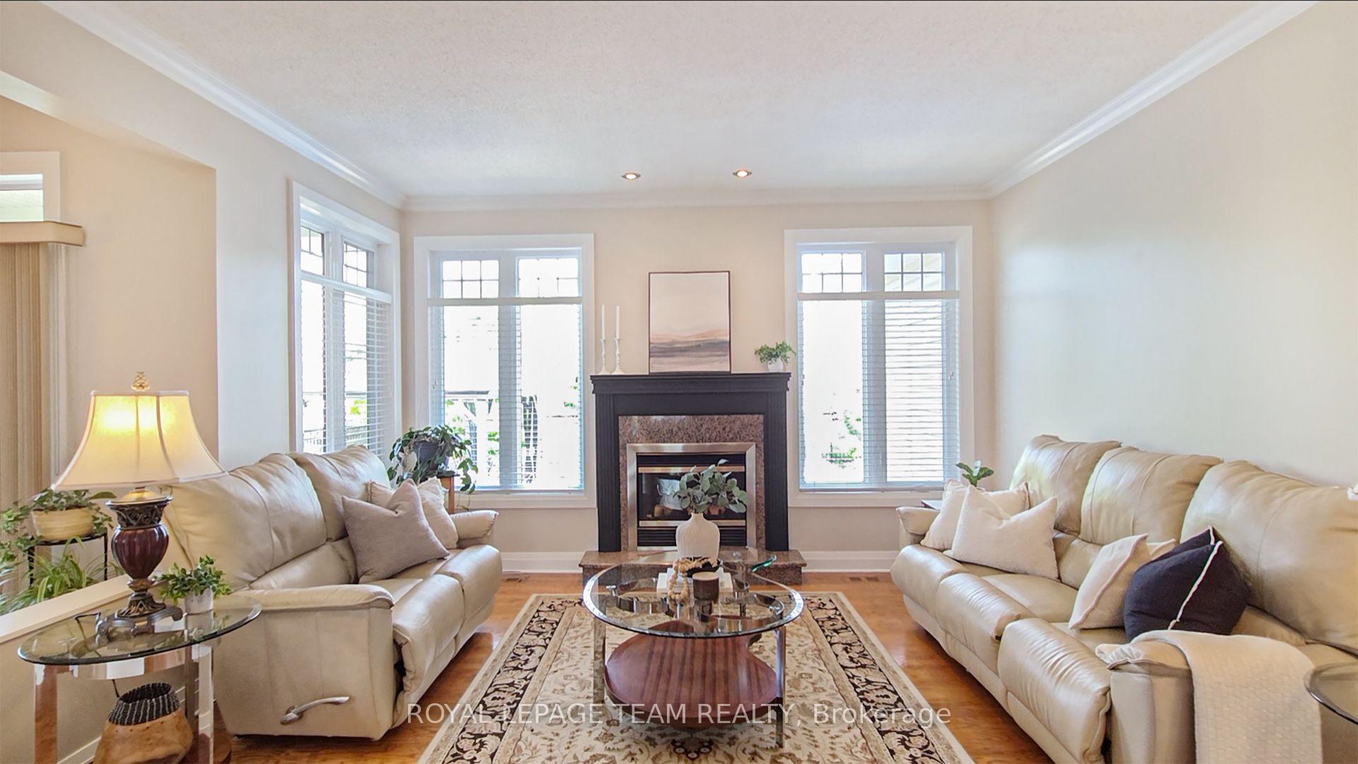 Photo 5 of 34 Rochelle Drive, Ottawa, Richmond — HOMEH