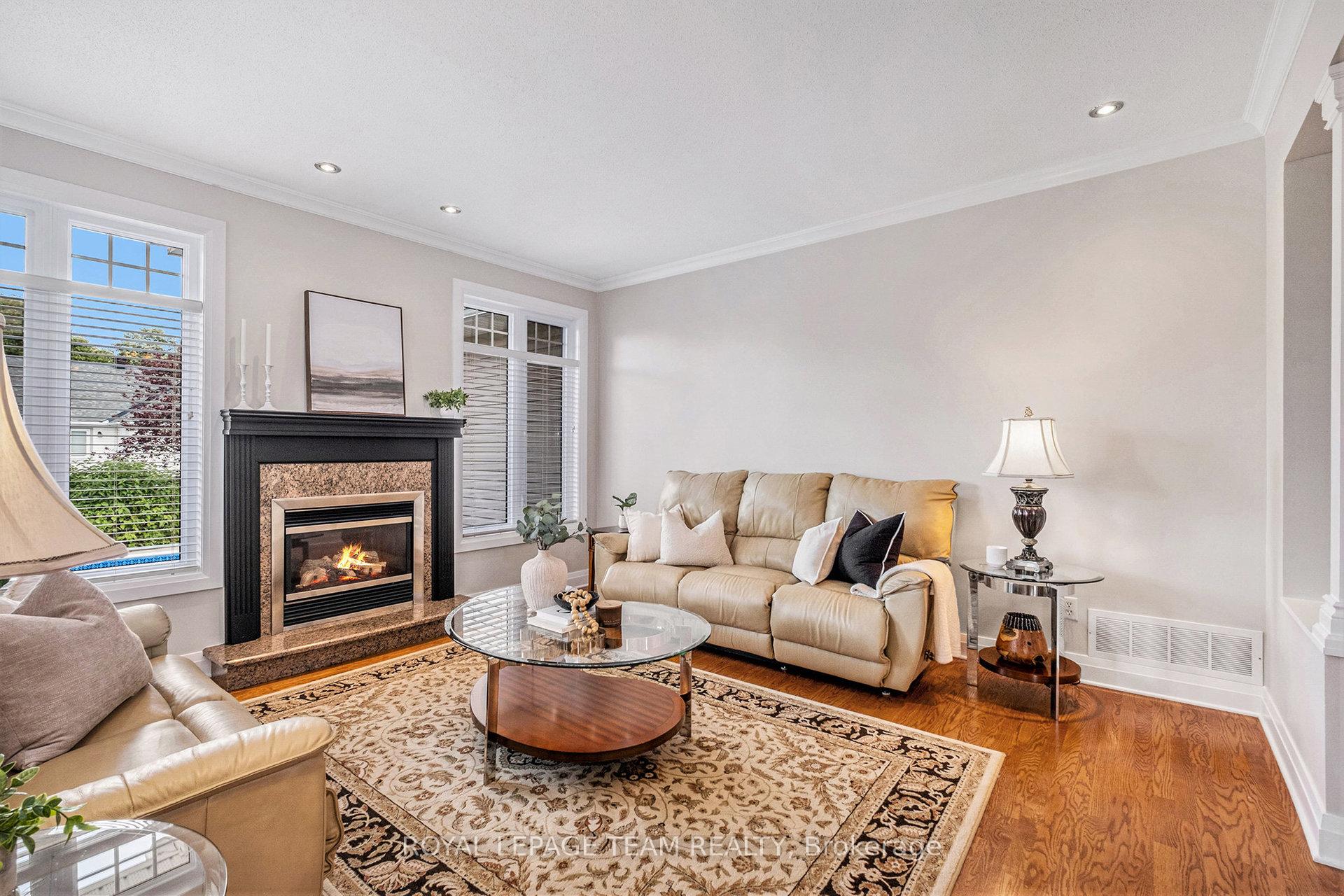 Photo 6 of 34 Rochelle Drive, Ottawa, Richmond — HOMEH