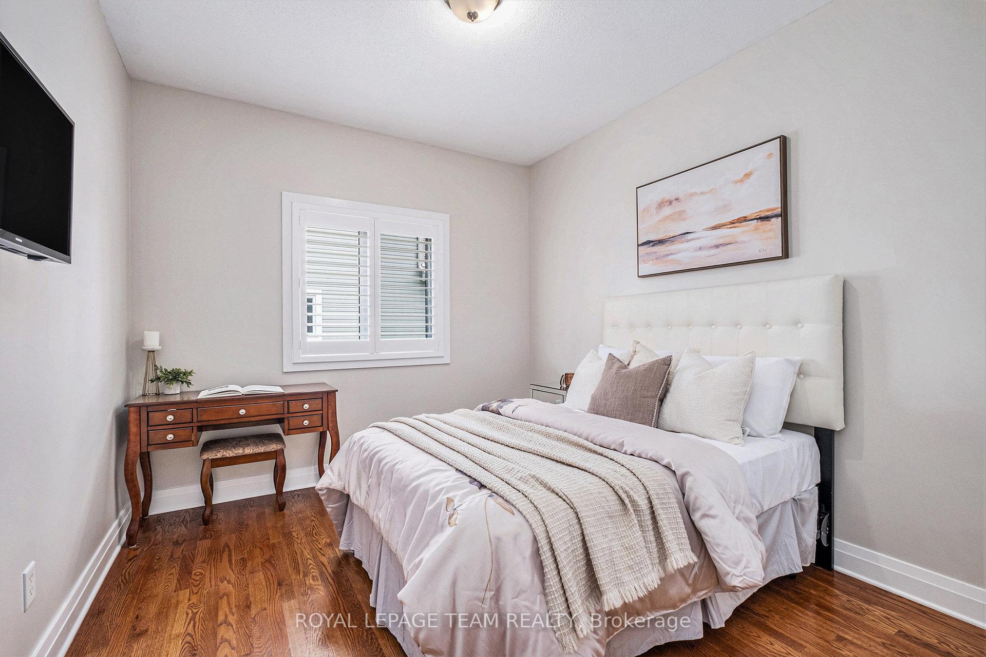 Photo 22 of 34 Rochelle Drive, Ottawa, Richmond — HOMEH
