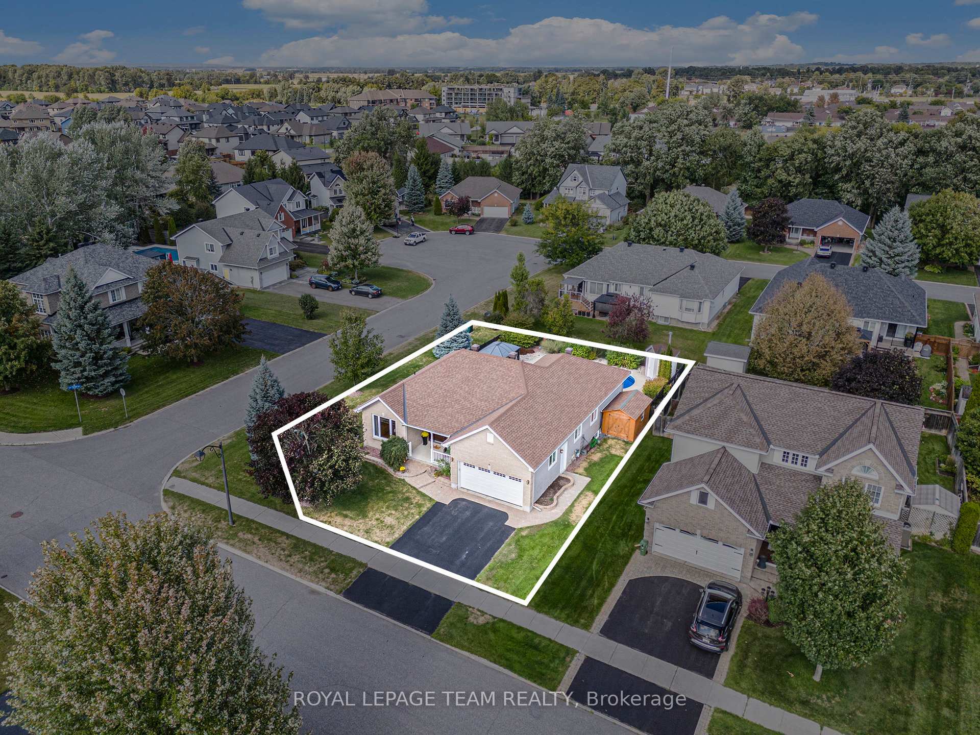 Photo 43 of 34 Rochelle Drive, Ottawa, Richmond — HOMEH