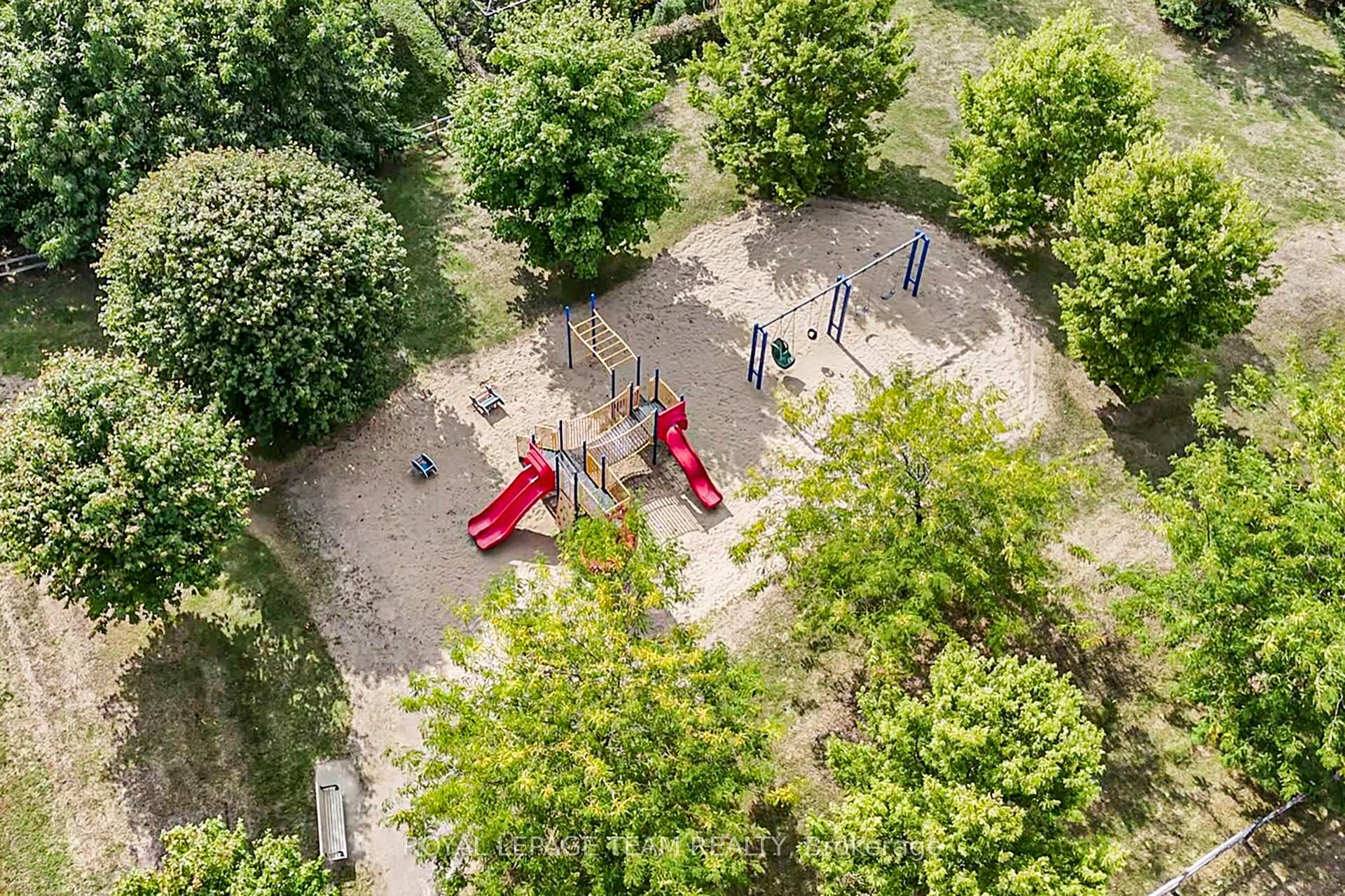 Photo 44 of 34 Rochelle Drive, Ottawa, Richmond — HOMEH