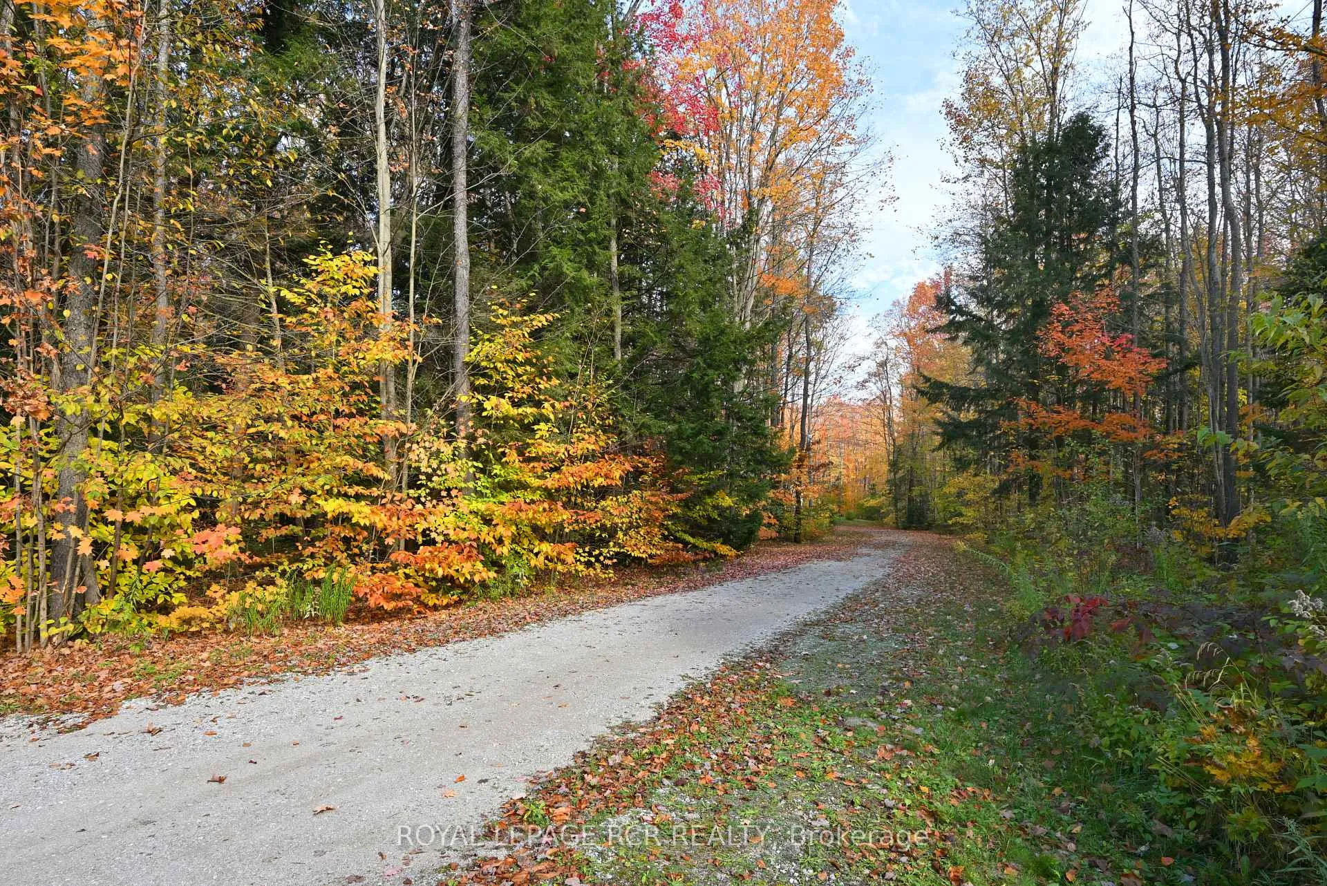 Photo 23 of 1385 Baseline Road, Springwater, Rural Springwater — HOMEH