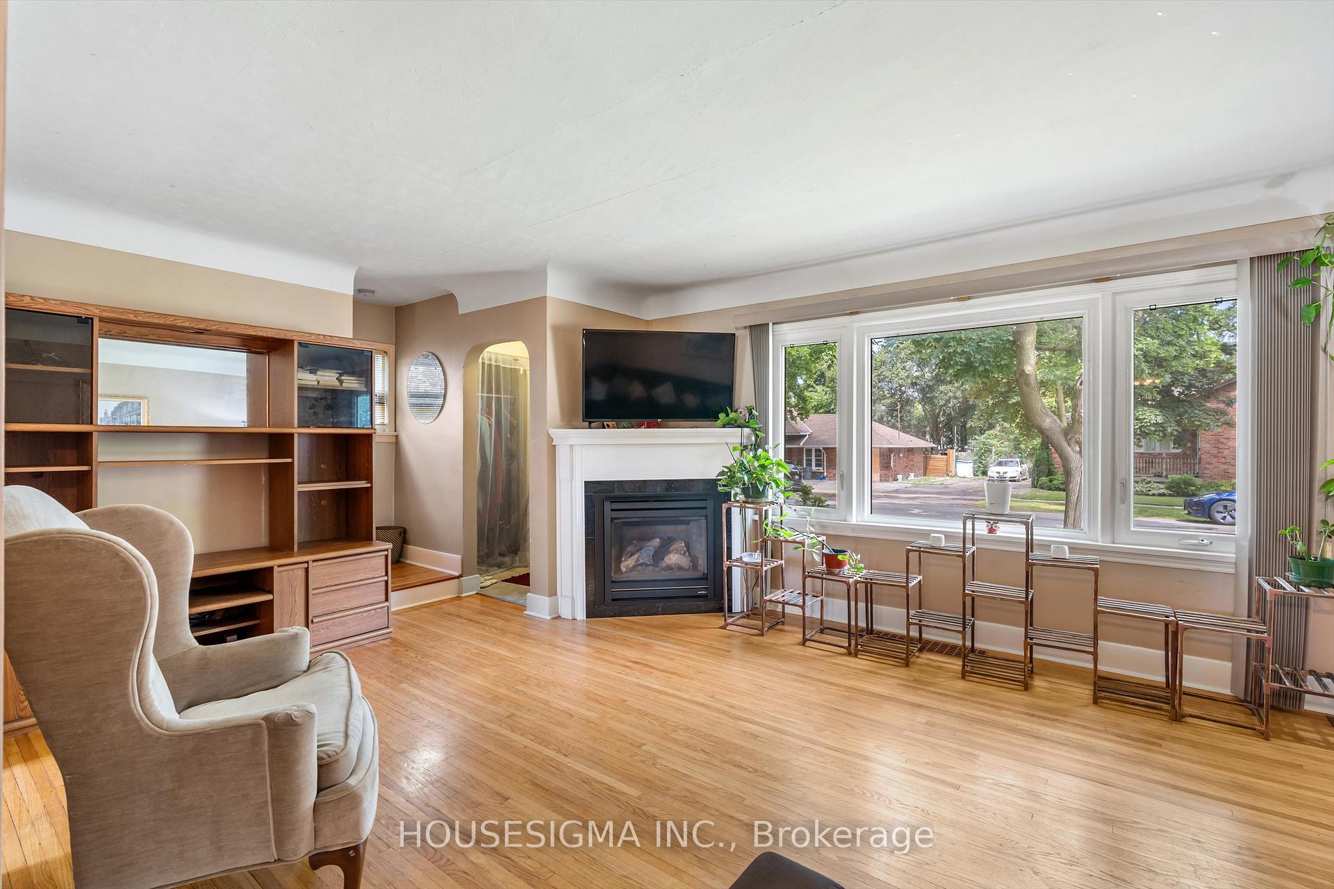Photo 7 of 99 Else Street, St. Catharines, Vine/Linwell — HOMEH