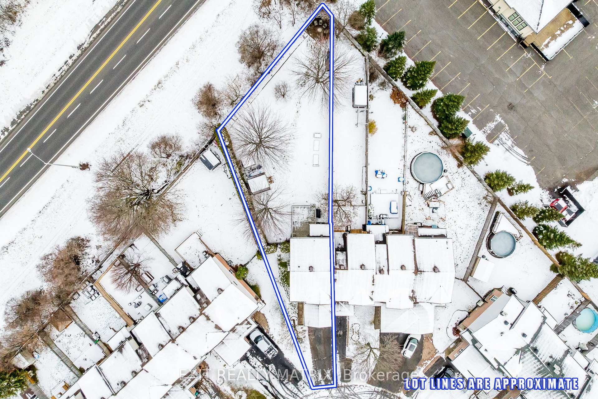 Photo 2 of 125 Whalings Circle N, Ottawa, Stittsville (Central) — HOMEH