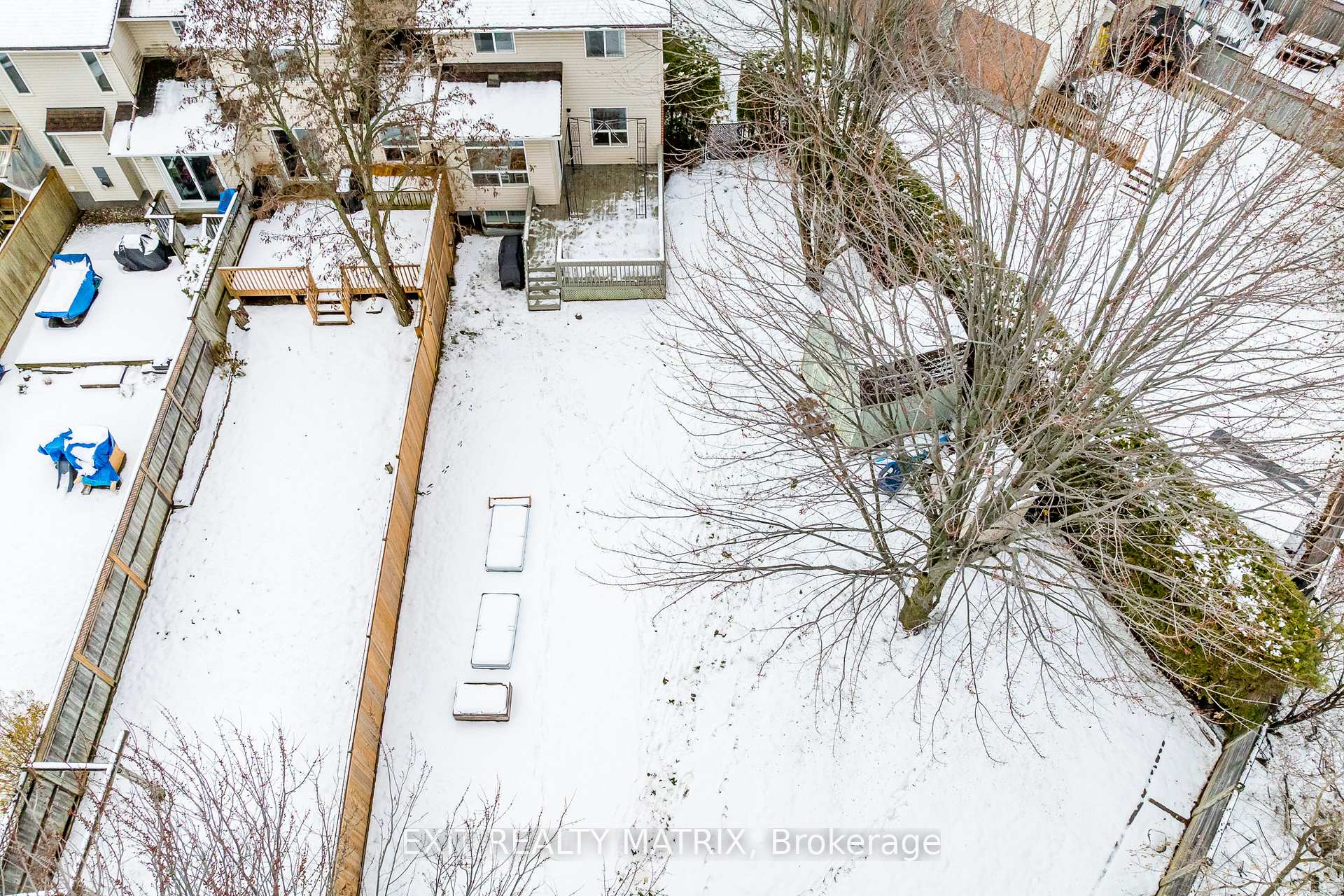 Photo 3 of 125 Whalings Circle N, Ottawa, Stittsville (Central) — HOMEH