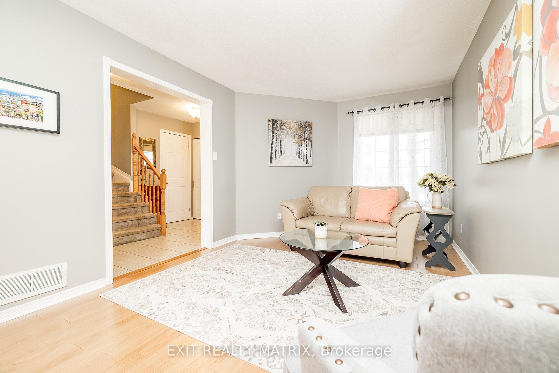 Photo 11 of 125 Whalings Circle N, Ottawa, Stittsville (Central) — HOMEH