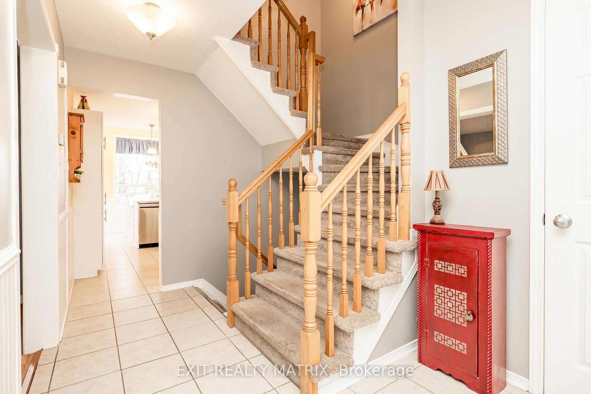 Photo 24 of 125 Whalings Circle N, Ottawa, Stittsville (Central) — HOMEH