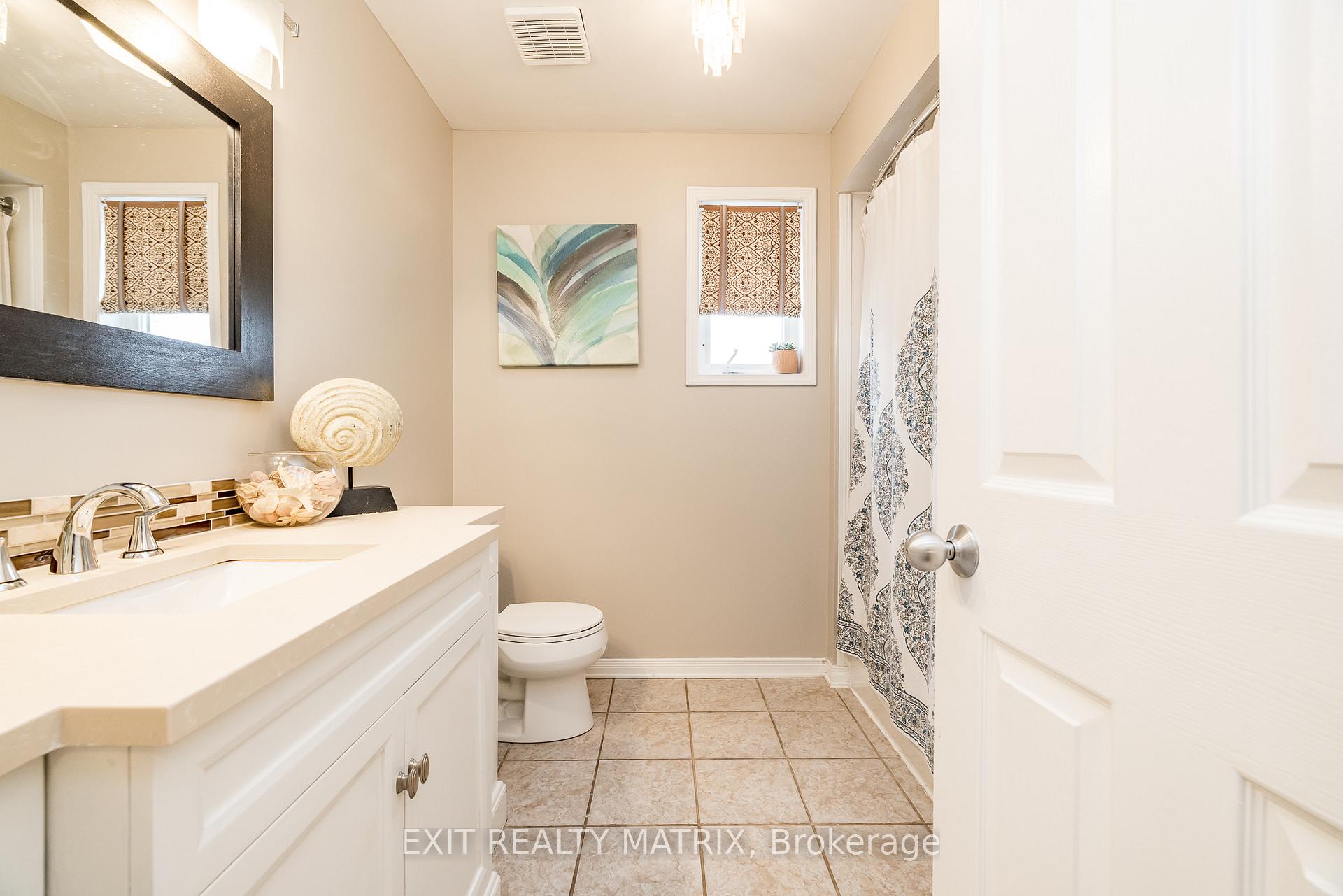 Photo 28 of 125 Whalings Circle N, Ottawa, Stittsville (Central) — HOMEH