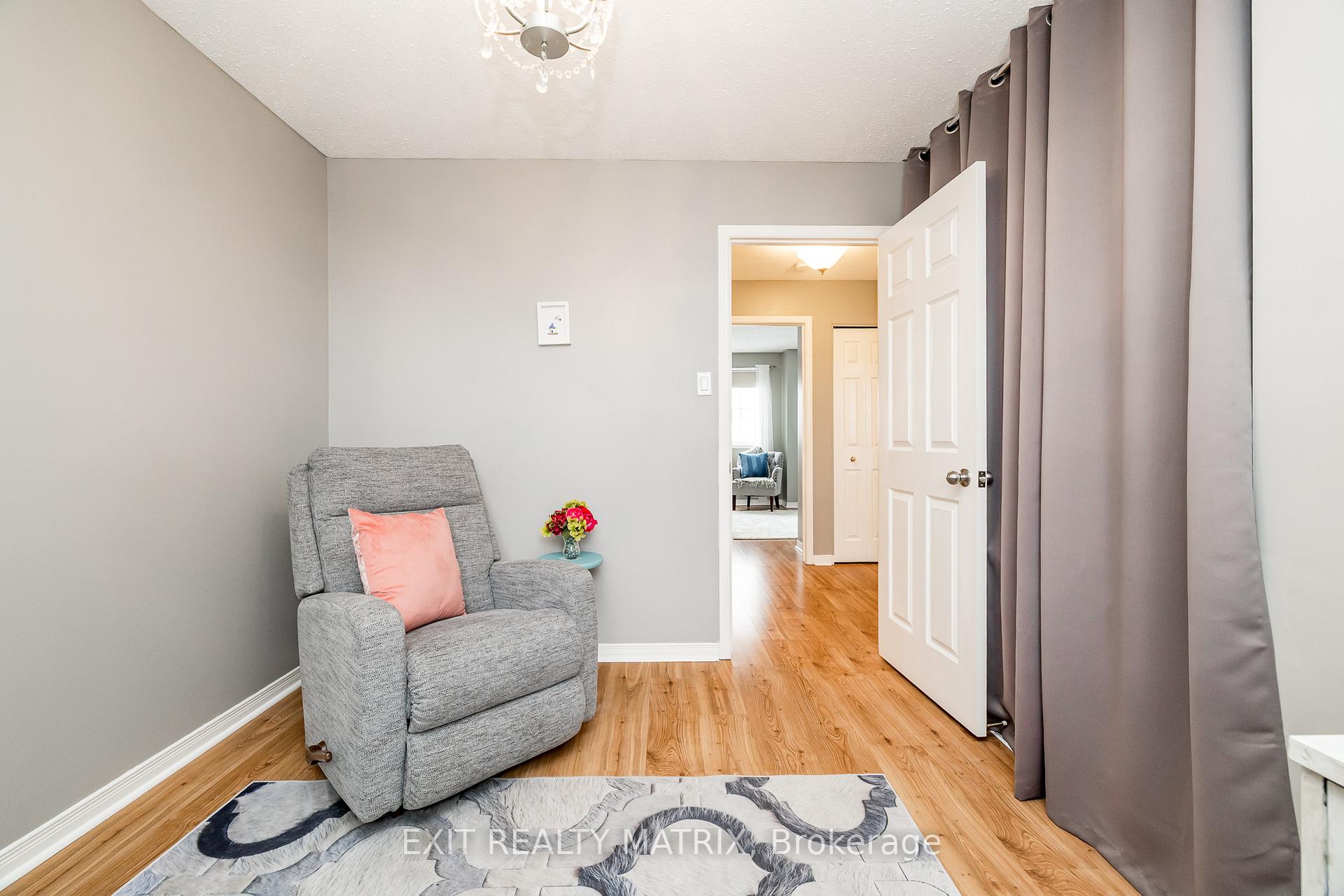 Photo 32 of 125 Whalings Circle N, Ottawa, Stittsville (Central) — HOMEH