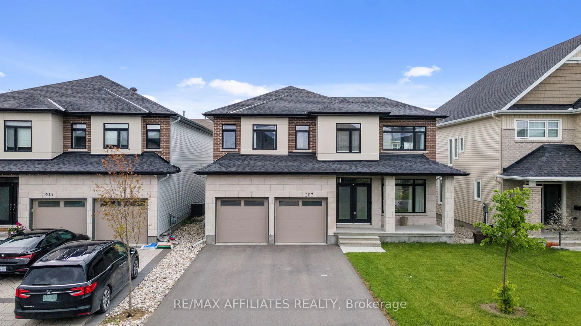 Front of 207 Osterley Way