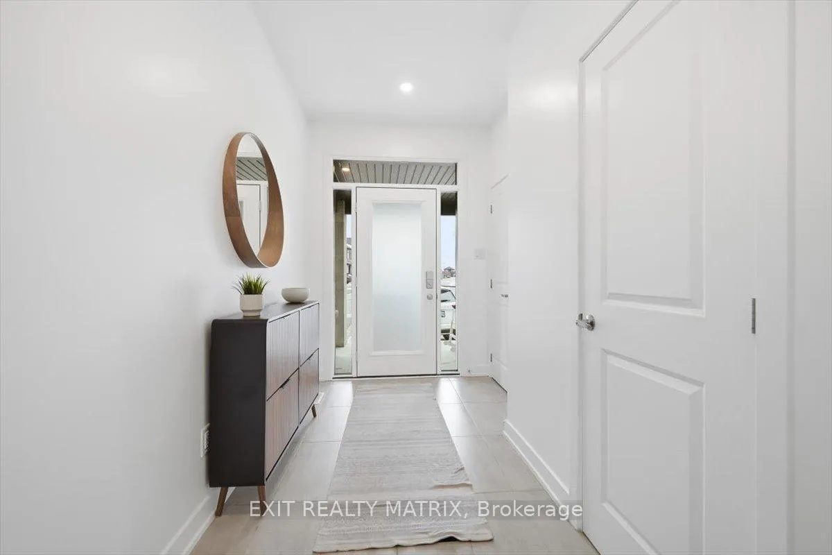 Photo 6 of 641 Putney Crescent, Ottawa, Stittsville (South) — HOMEH
