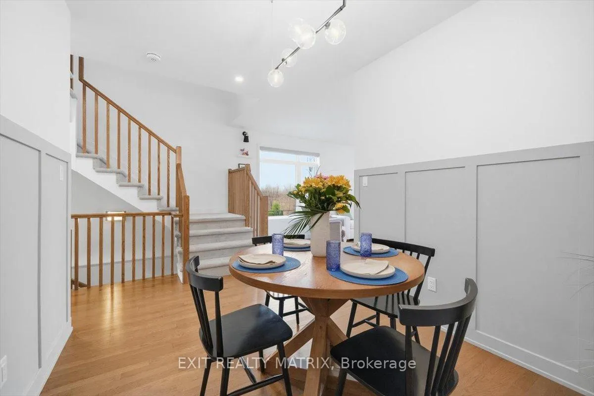 Photo 9 of 641 Putney Crescent, Ottawa, Stittsville (South) — HOMEH