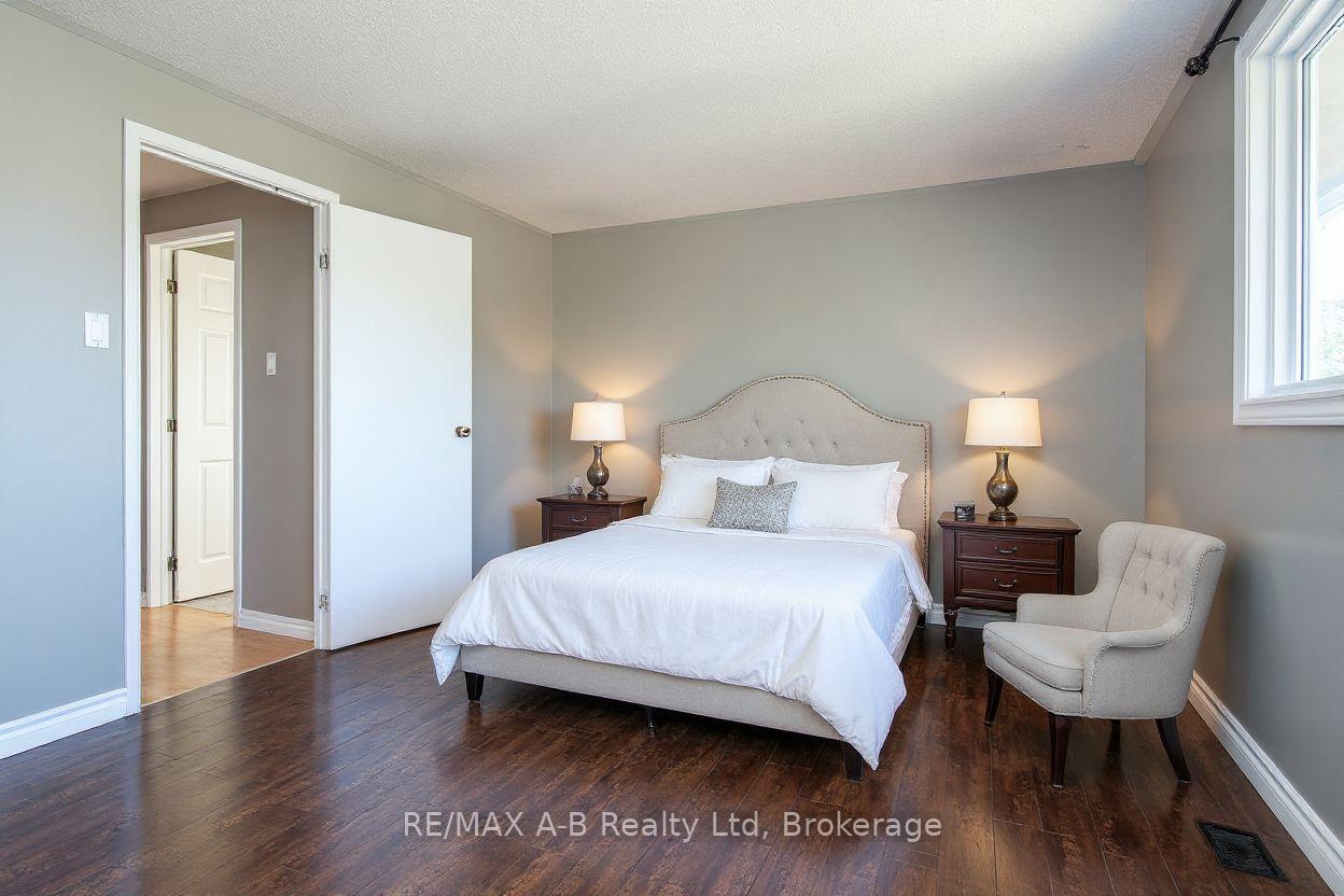 Photo 11 of 568 Devon Street, Stratford — HOMEH