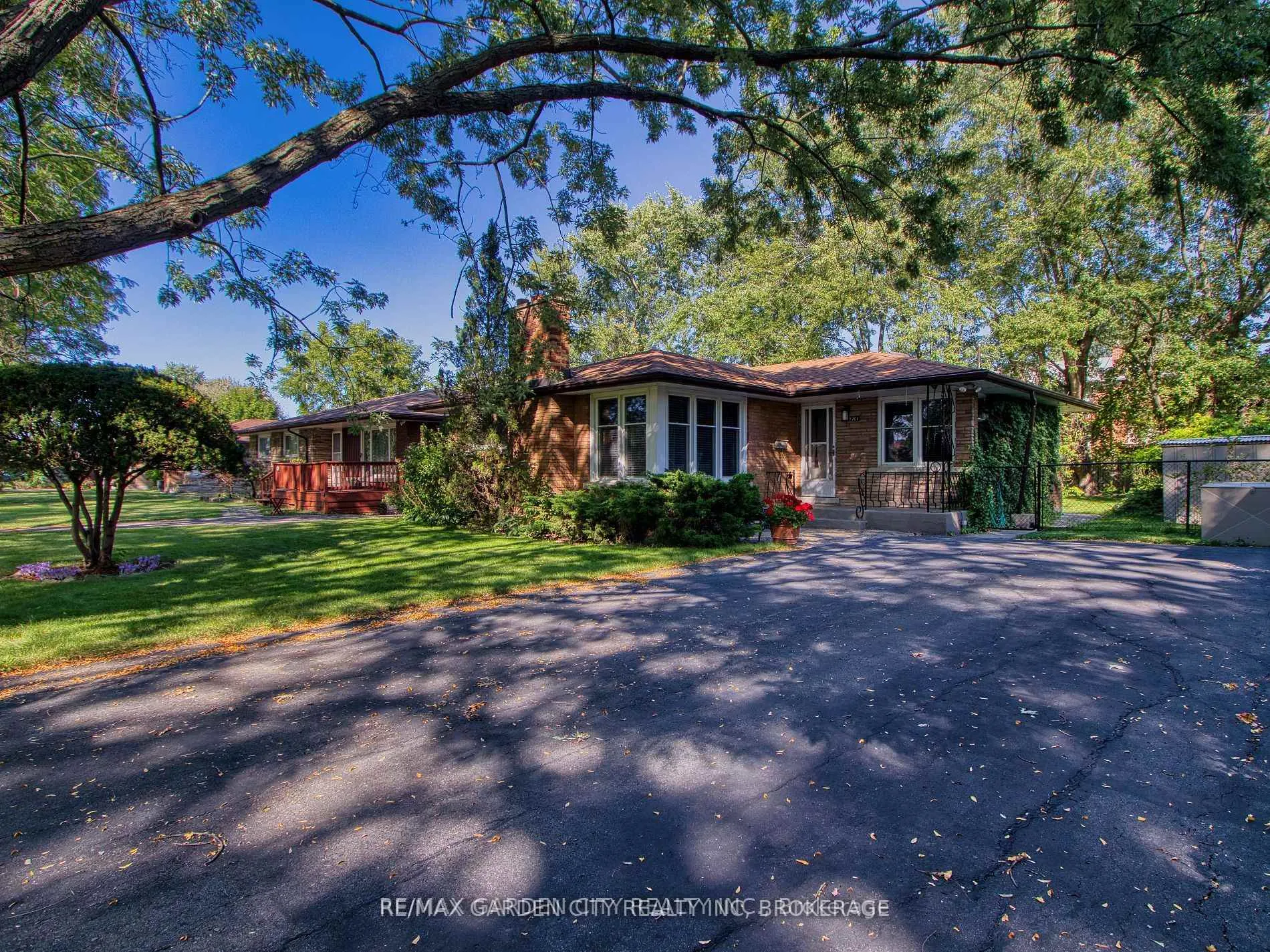 Front of 101 Masterson Avenue