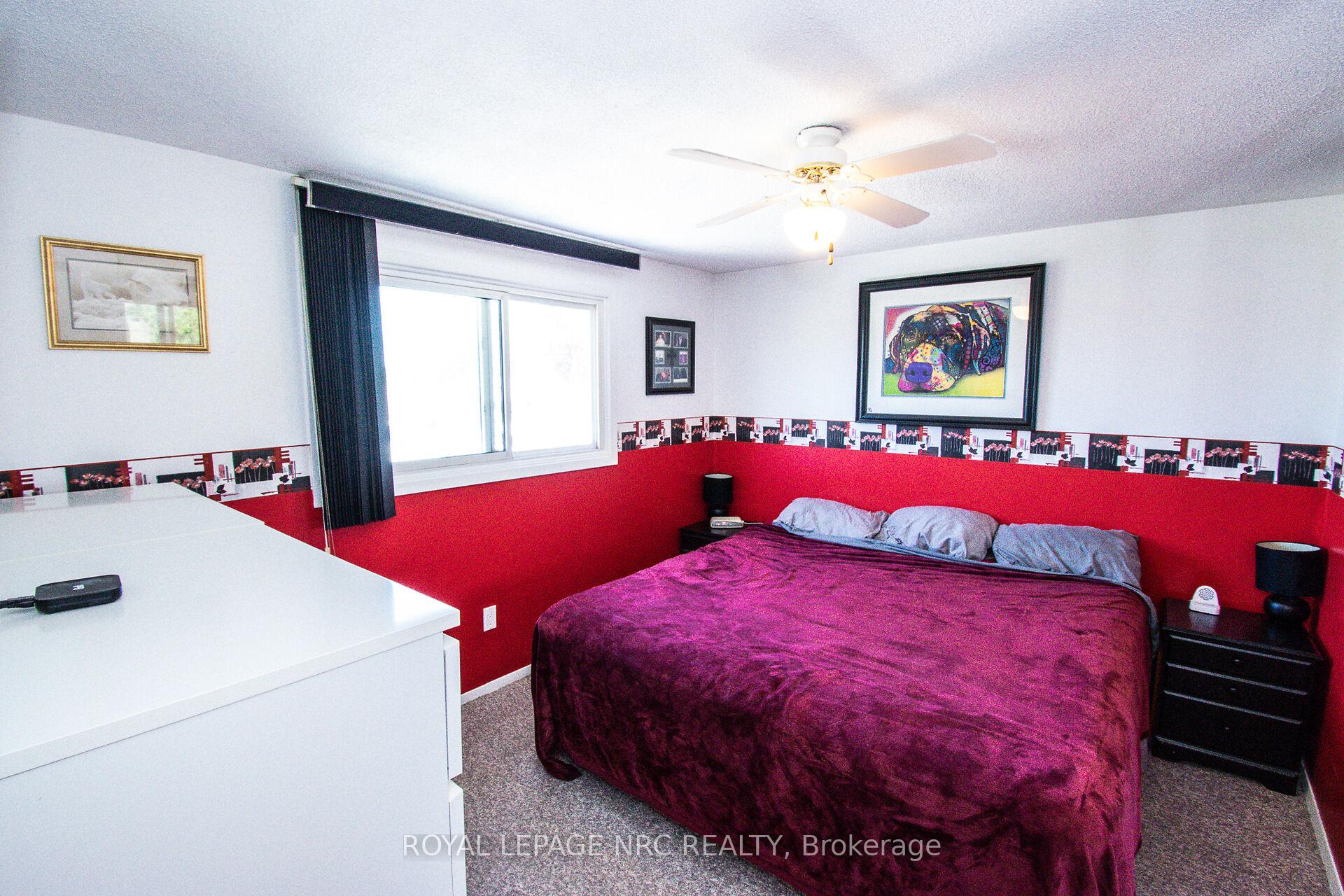 Photo 26 of 11 Exeter Drive, St. Catharines, Oakdale — HOMEH