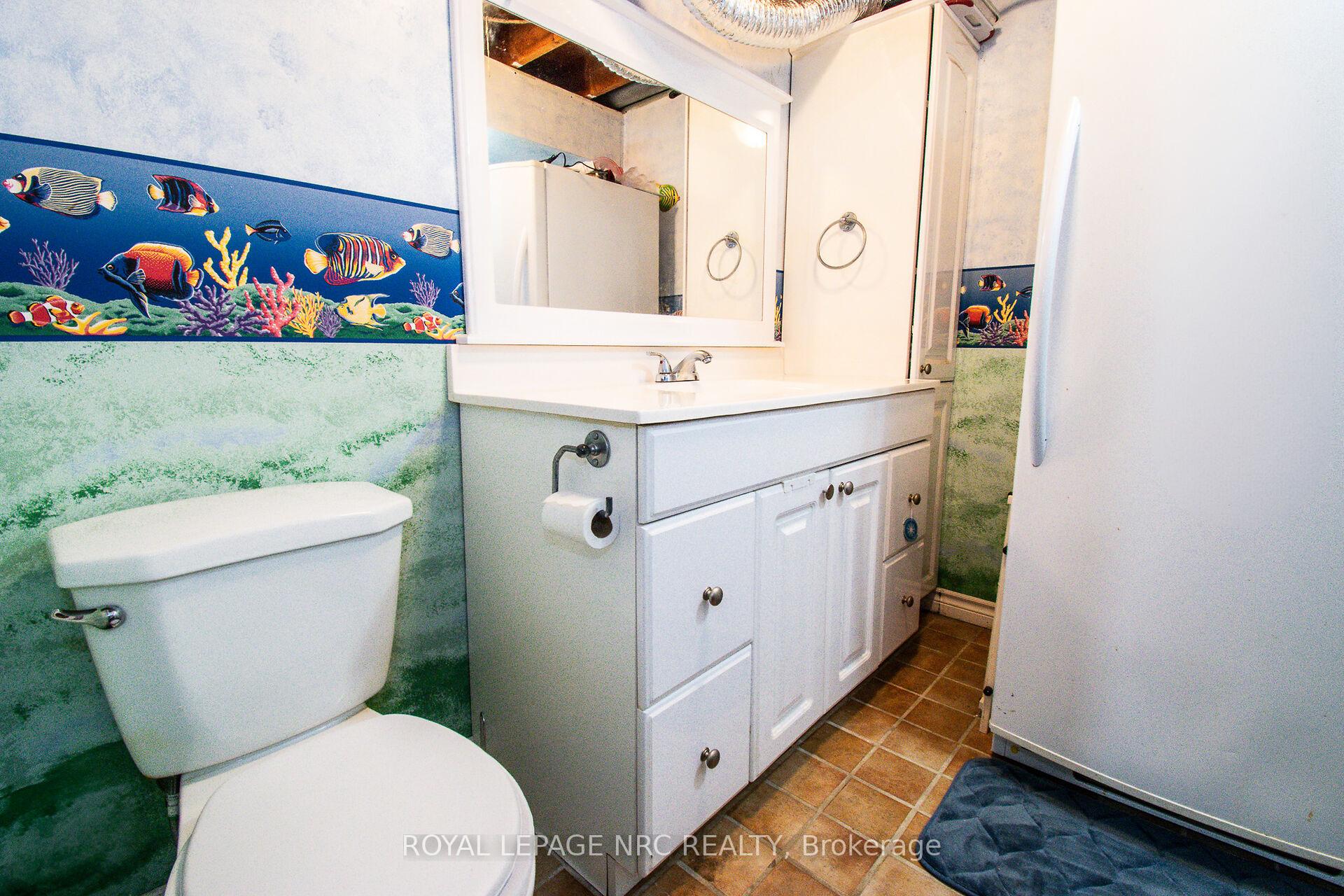 Photo 37 of 11 Exeter Drive, St. Catharines, Oakdale — HOMEH