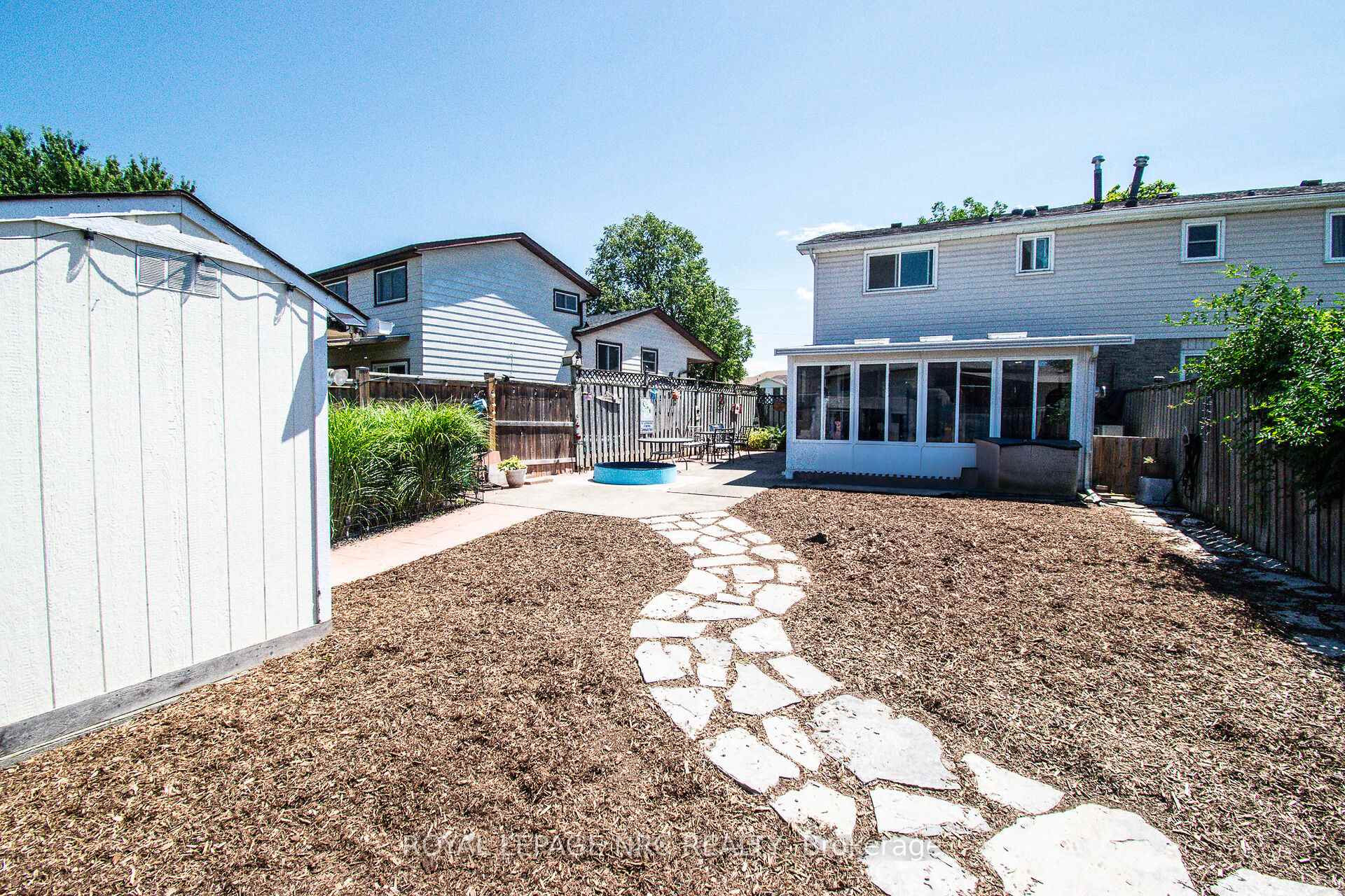 Photo 46 of 11 Exeter Drive, St. Catharines, Oakdale — HOMEH