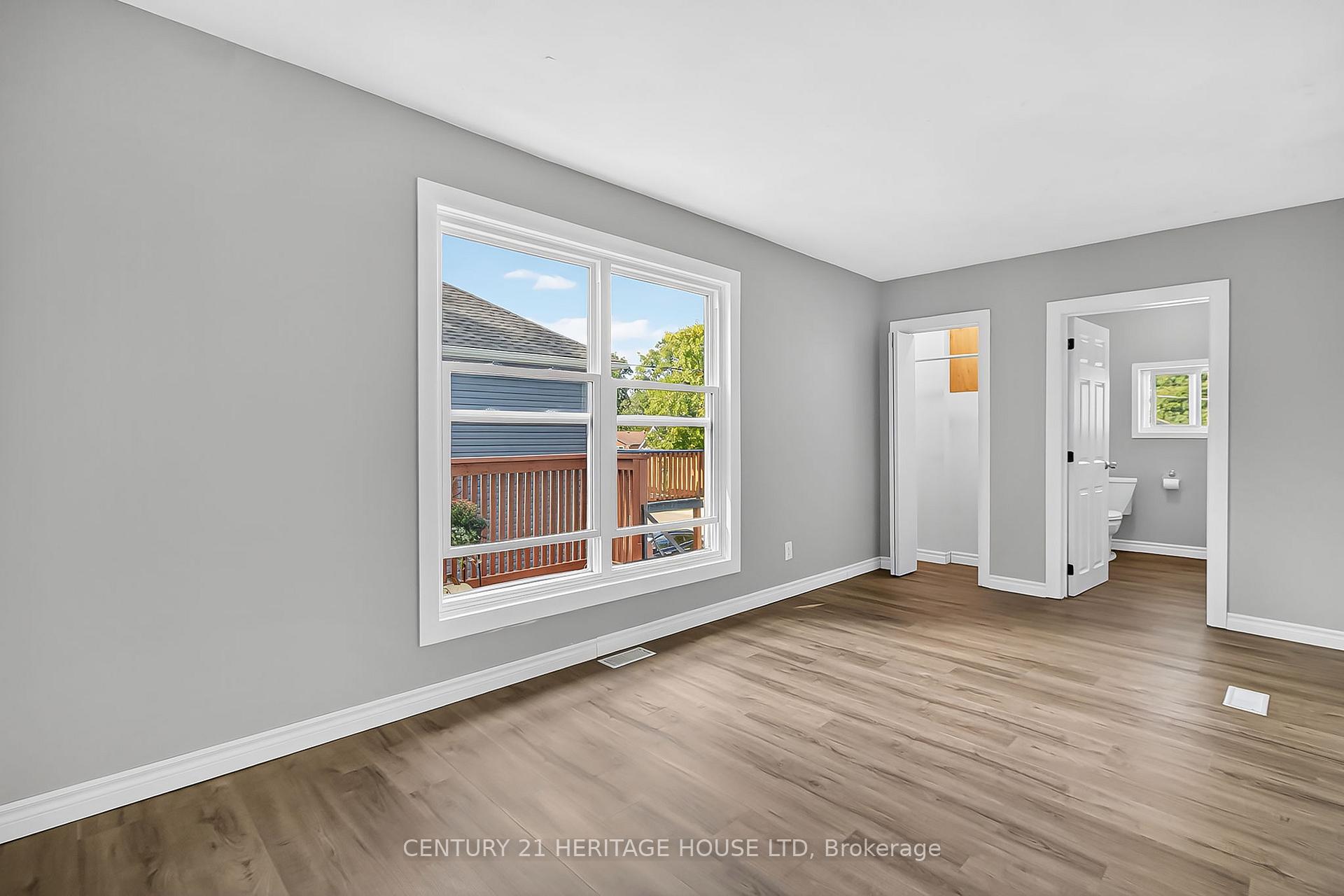 Photo 37 of 61 Regent Street S, St. Thomas — HOMEH