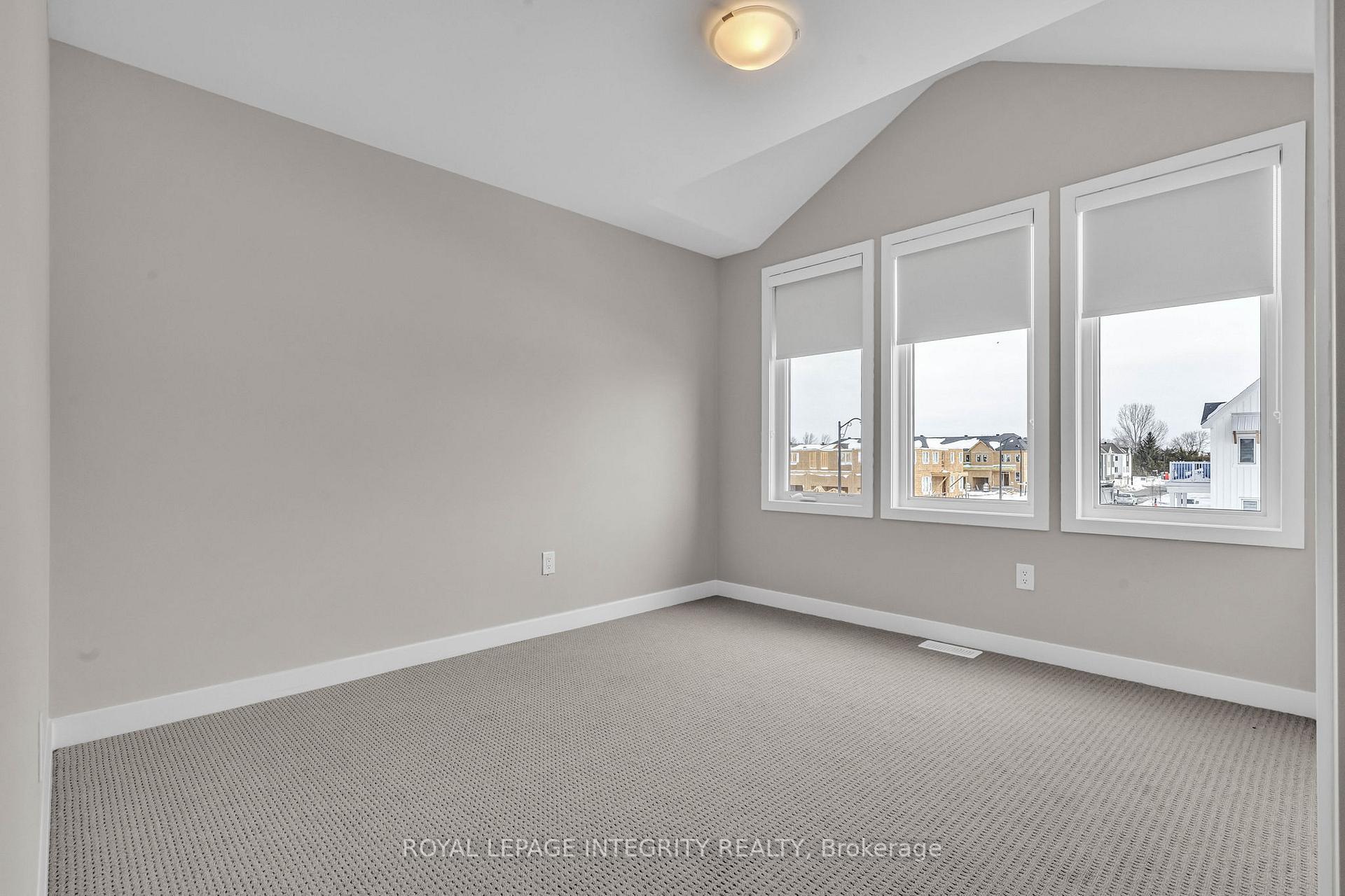 Photo 22 of 505 Oldenburg Avenue, Ottawa, Btwn Franktown Rd. & Fallowfield Rd. — HOMEH