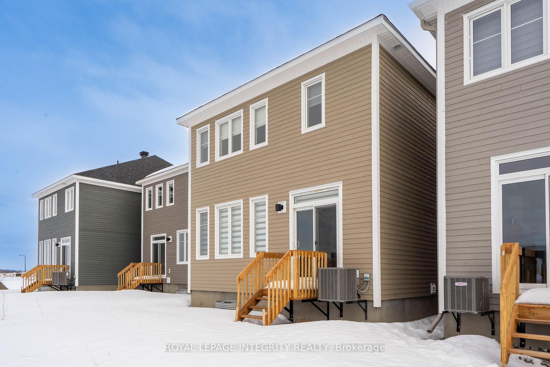 Photo 34 of 505 Oldenburg Avenue, Ottawa, Btwn Franktown Rd. & Fallowfield Rd. — HOMEH