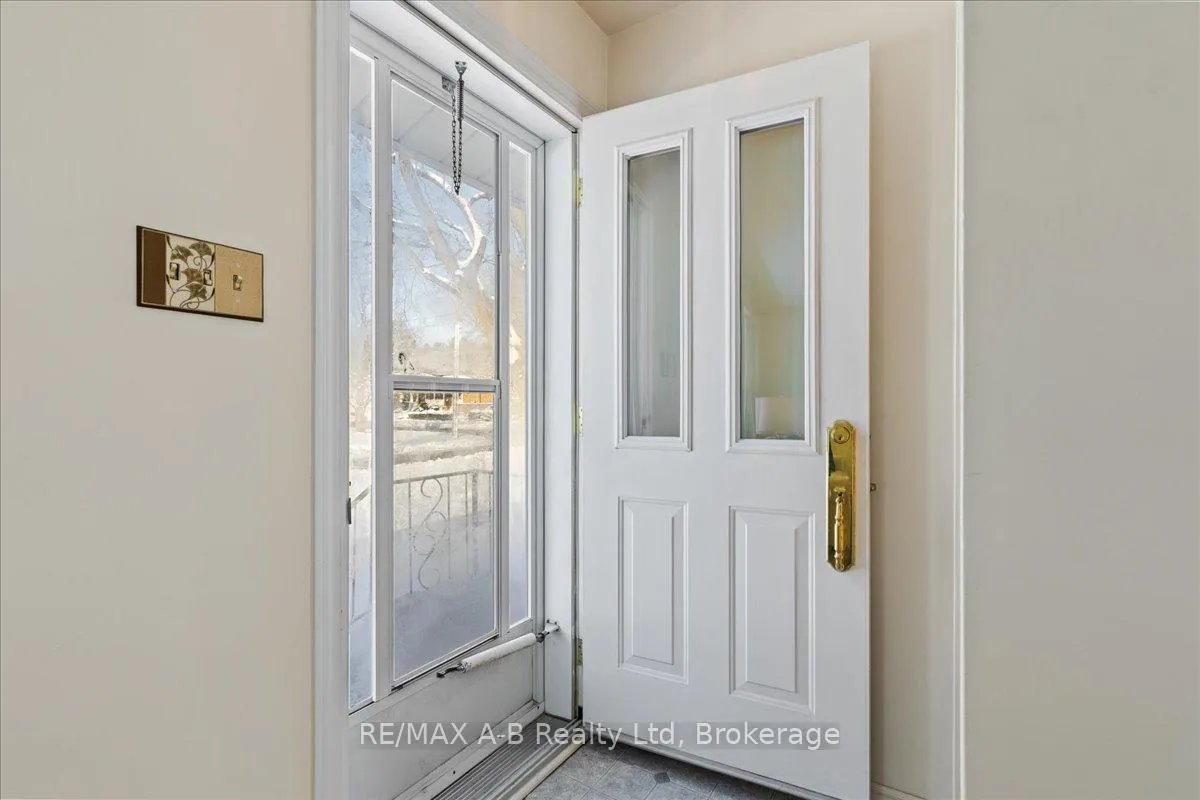 Photo 6 of 5 Mcdonald Street, Stratford — HOMEH