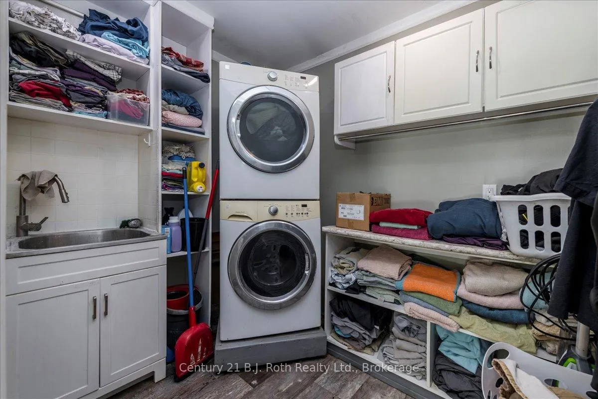Photo 21 of 2286 Flos Ten Road E, Springwater, Rural Springwater — HOMEH