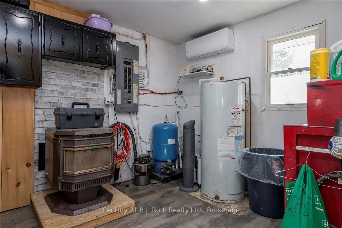 Photo 22 of 2286 Flos Ten Road E, Springwater, Rural Springwater — HOMEH