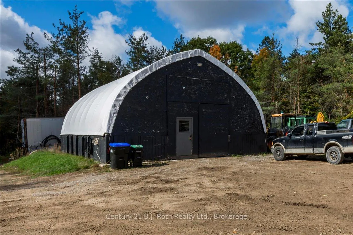 Photo 28 of 2286 Flos Ten Road E, Springwater, Rural Springwater — HOMEH