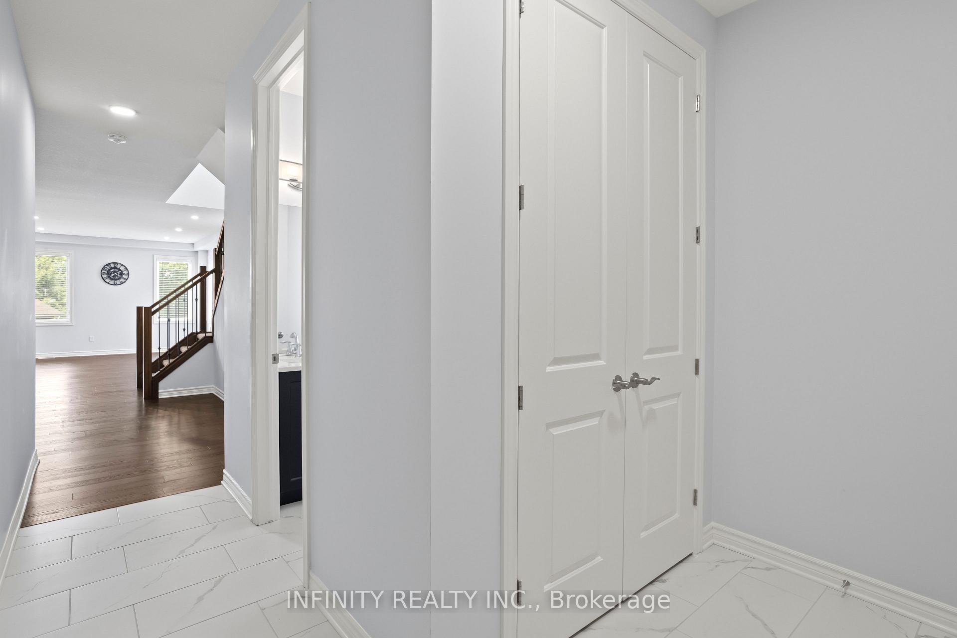 Photo 5 of 25 Welch Court, St. Thomas — HOMEH
