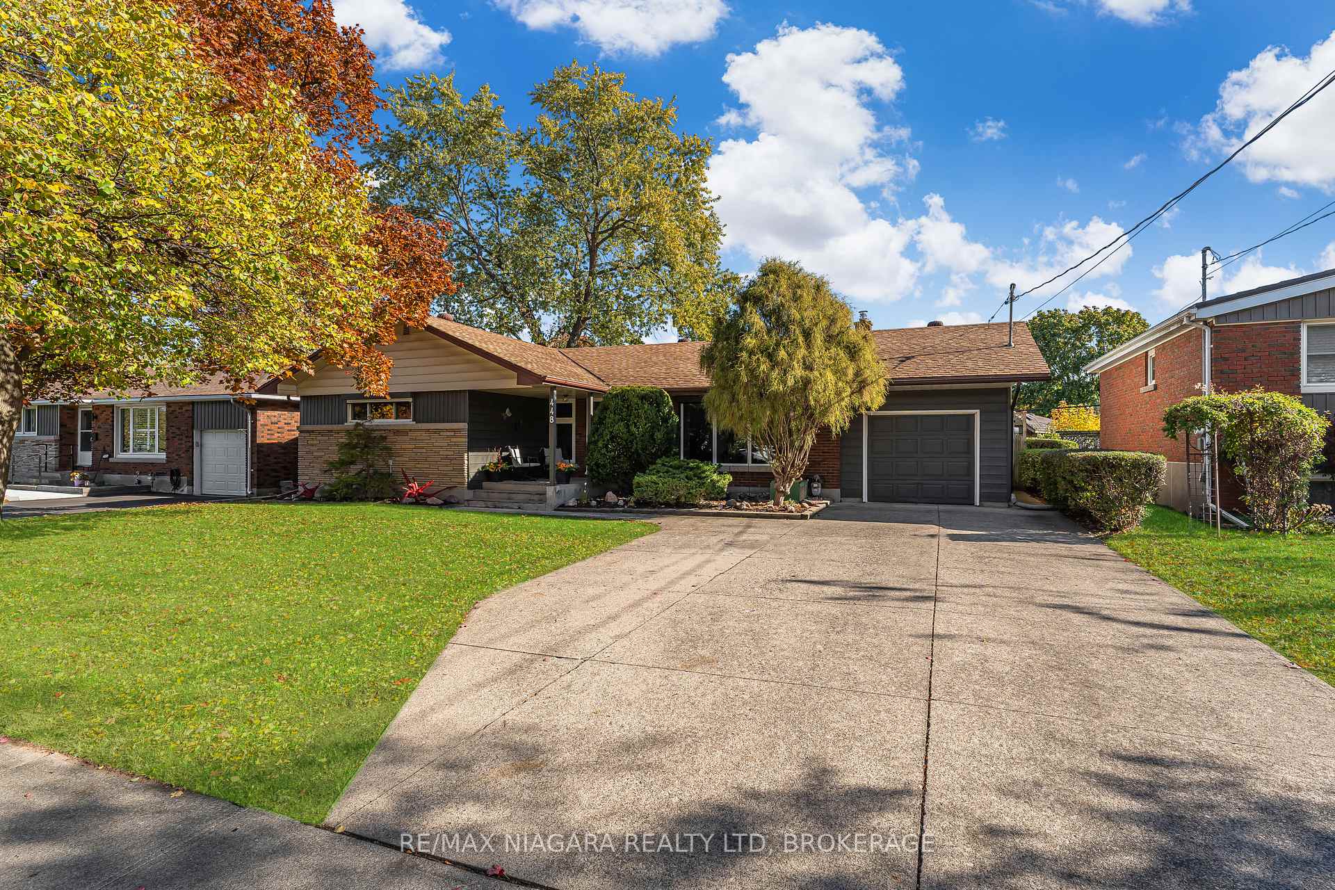 Photo 1 of 448 Bunting Road, St. Catharines, Carlton/Bunting — HOMEH