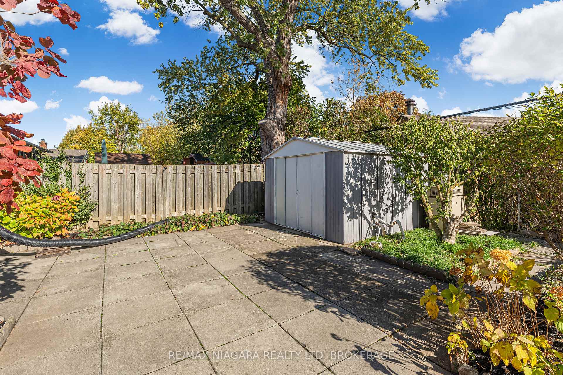 Photo 36 of 448 Bunting Road, St. Catharines, Carlton/Bunting — HOMEH