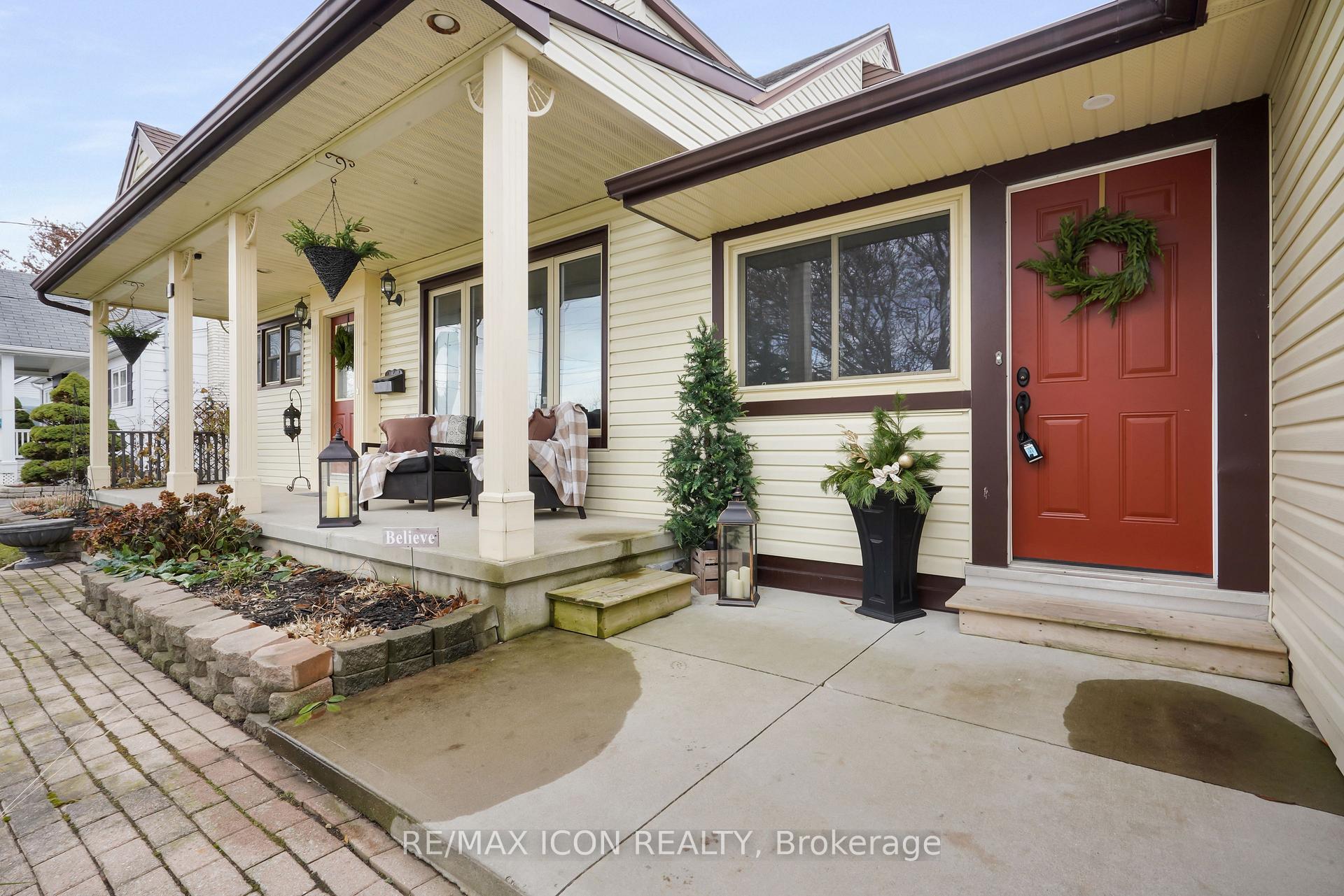 Photo 5 of 4 Sinclair Avenue, St. Thomas — HOMEH