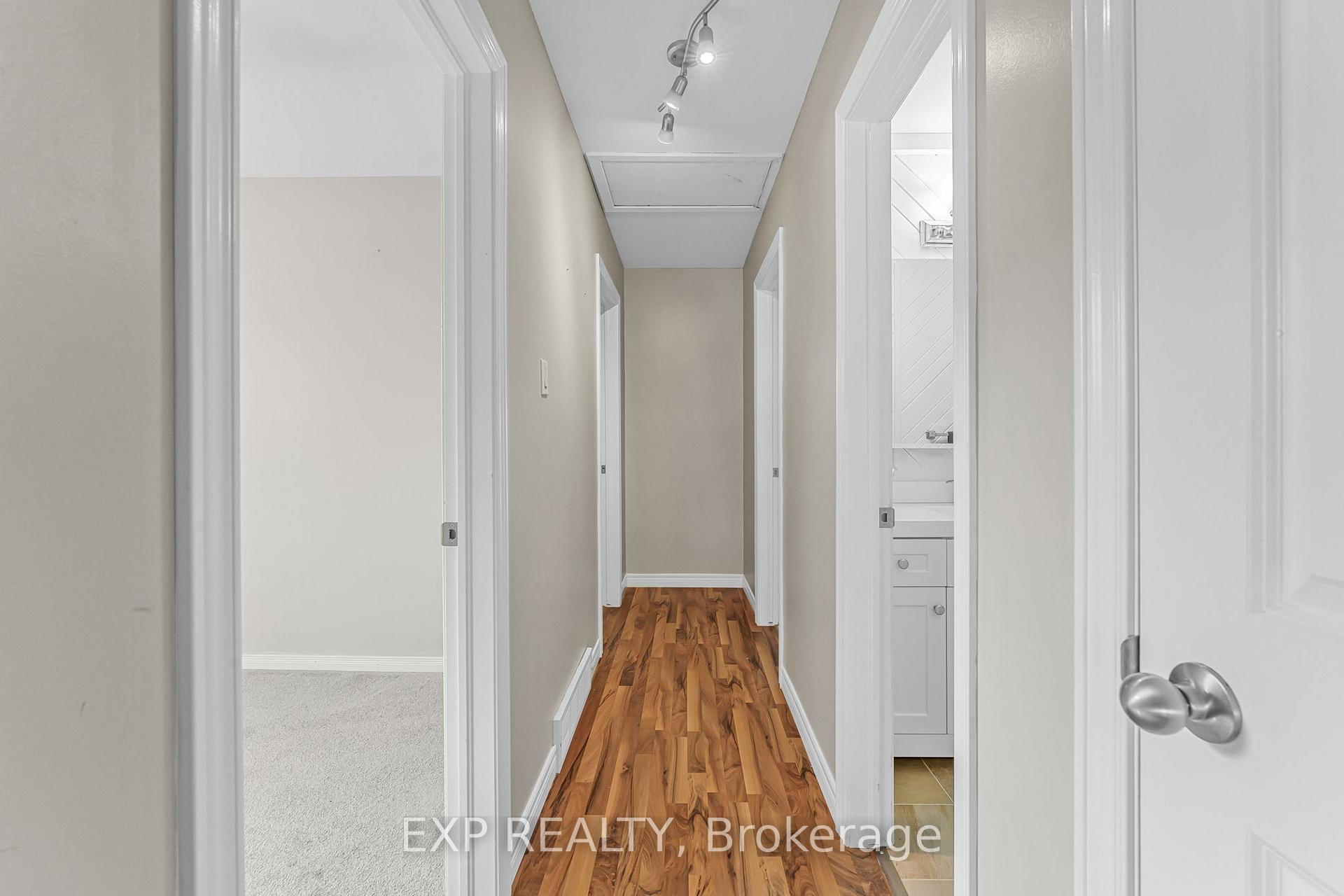 Photo 13 of 27 Locke Avenue, St. Thomas — HOMEH