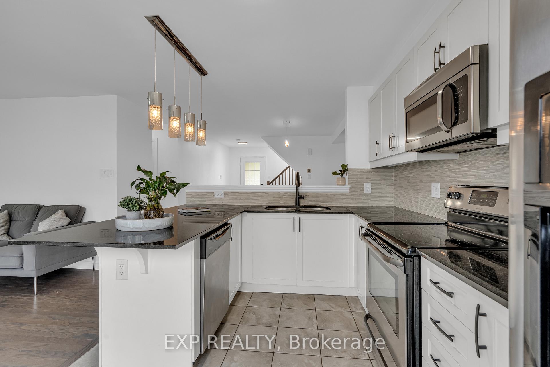 Photo 12 of 709 Maloja Way, Ottawa, Stittsville (North) — HOMEH