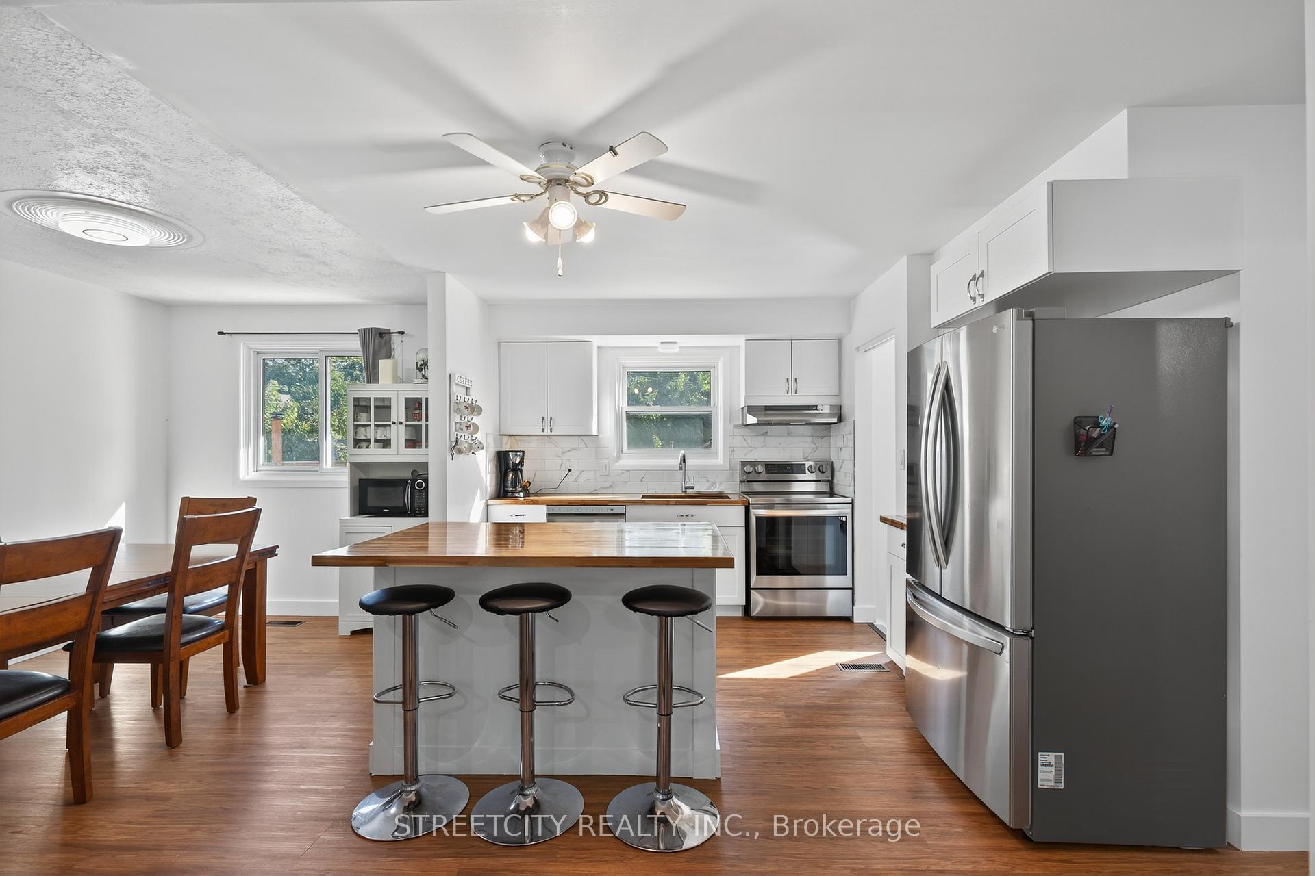 Photo 15 of 407 Elm Street, St. Thomas — HOMEH