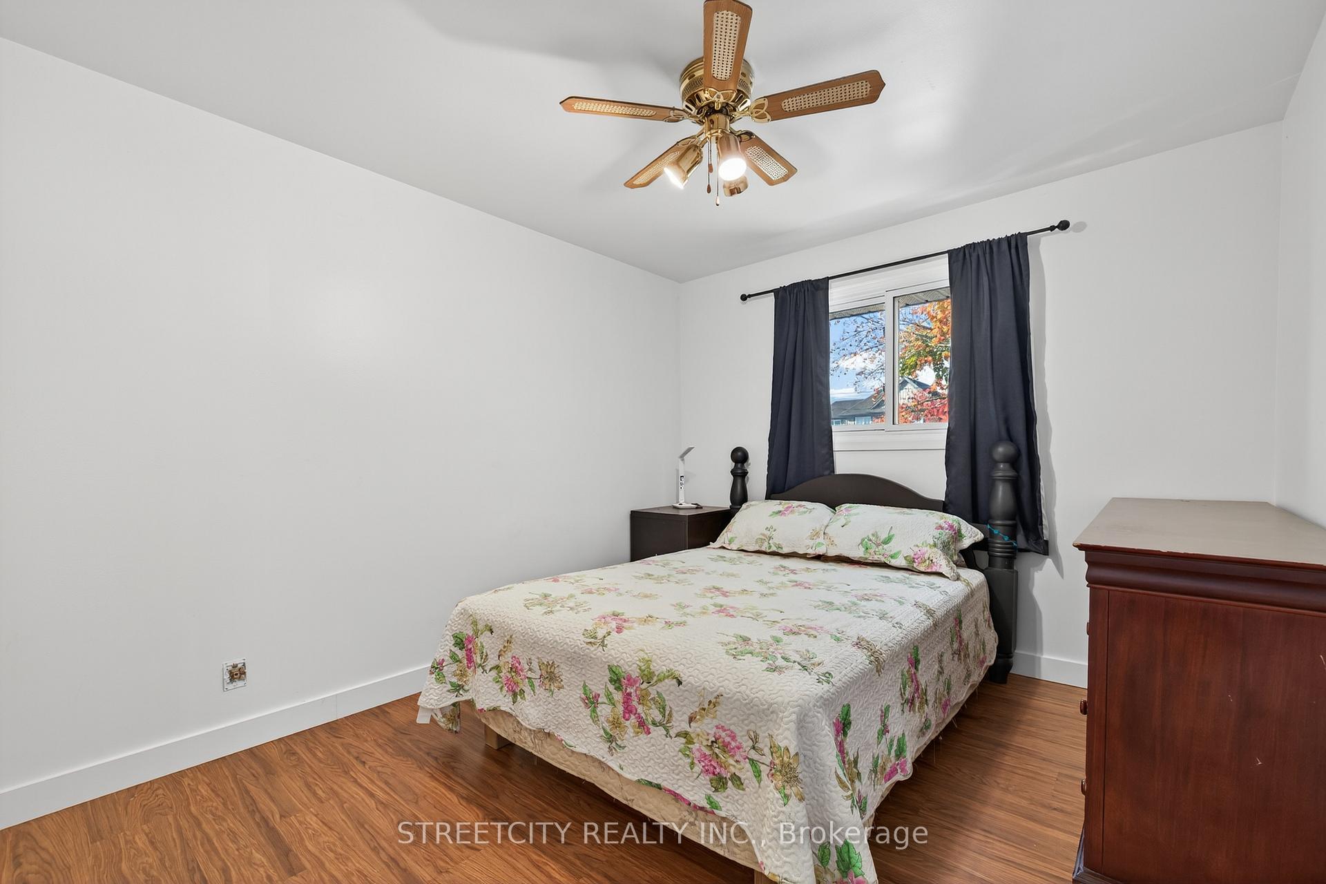 Photo 20 of 407 Elm Street, St. Thomas — HOMEH