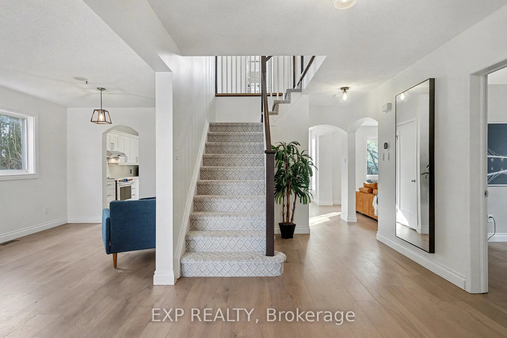 Photo 4 of 26 Thresher Avenue, Ottawa, Stittsville (Central) — HOMEH