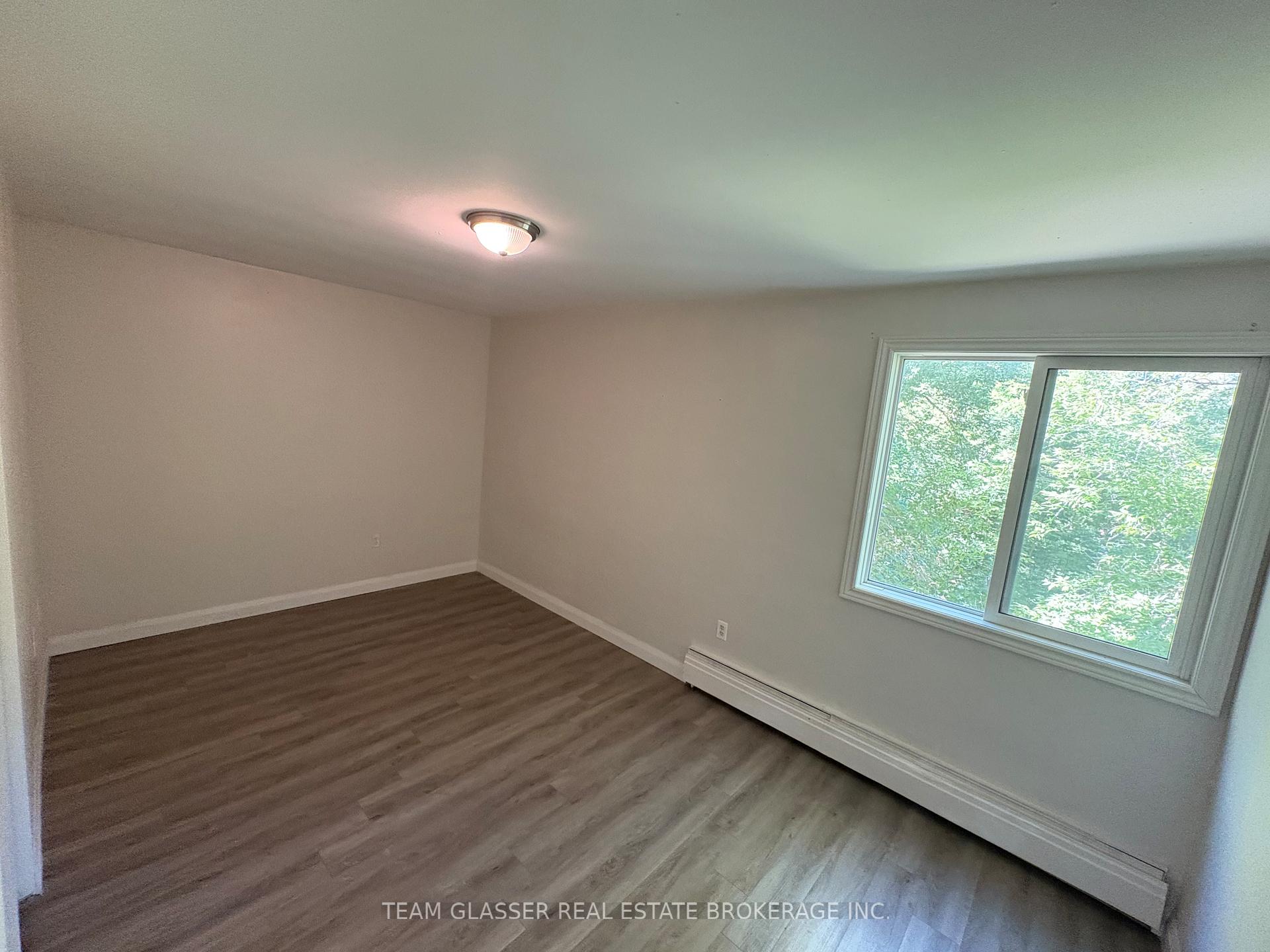 Photo 18 of Unit 204, 52 Hiawatha Street, St. Thomas — HOMEH