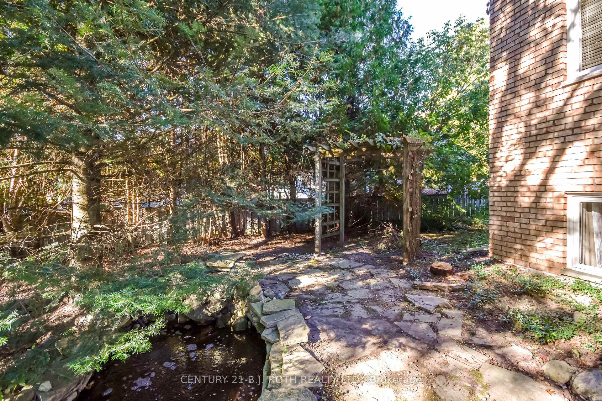 Photo 37 of 39 Jodies Lane, Springwater, Midhurst — HOMEH