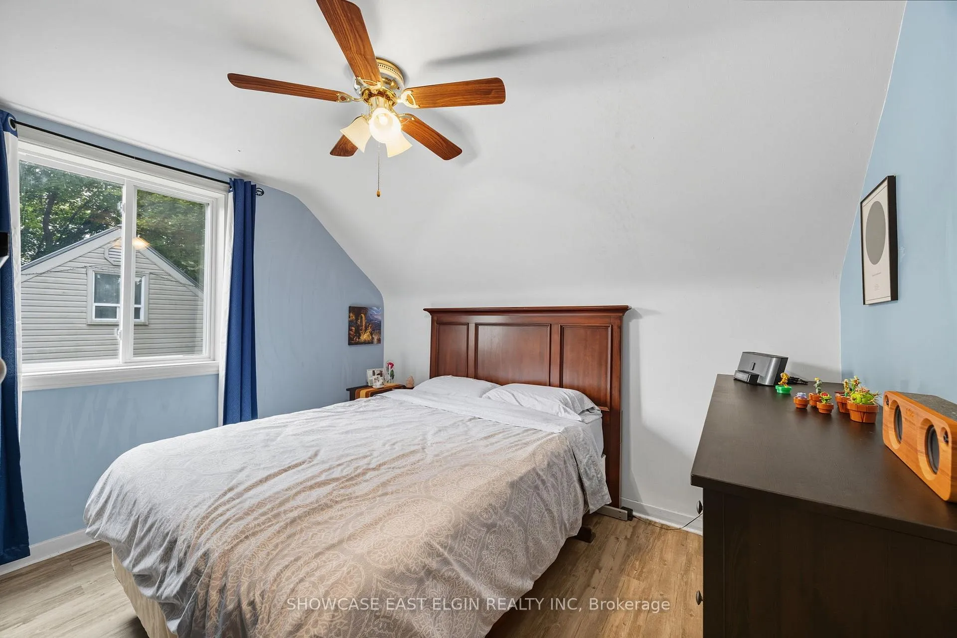Photo 20 of 68 Dunkirk Drive, St. Thomas — HOMEH