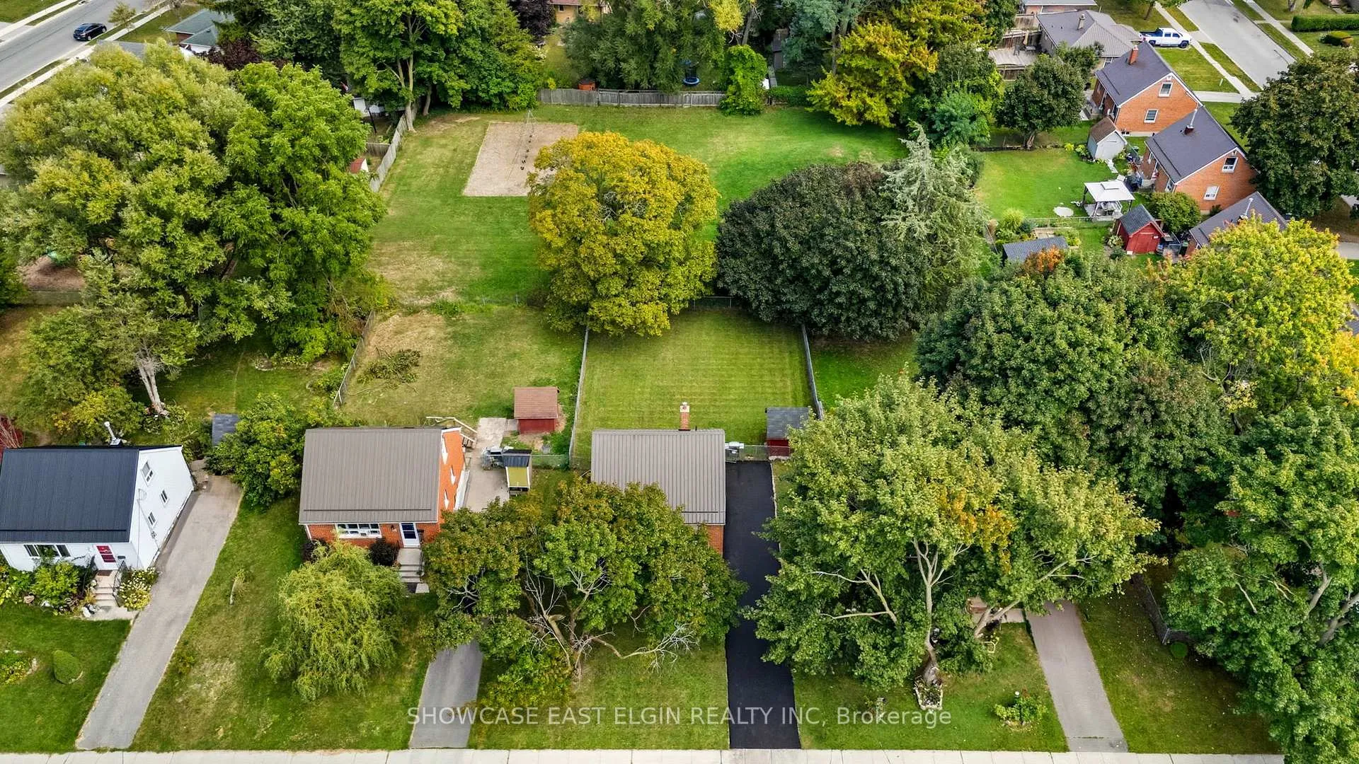 Photo 31 of 68 Dunkirk Drive, St. Thomas — HOMEH
