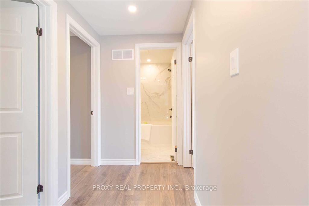 Photo 8 of 126 Kersey Crescent, Richmond Hill, North Richvale — HOMEH
