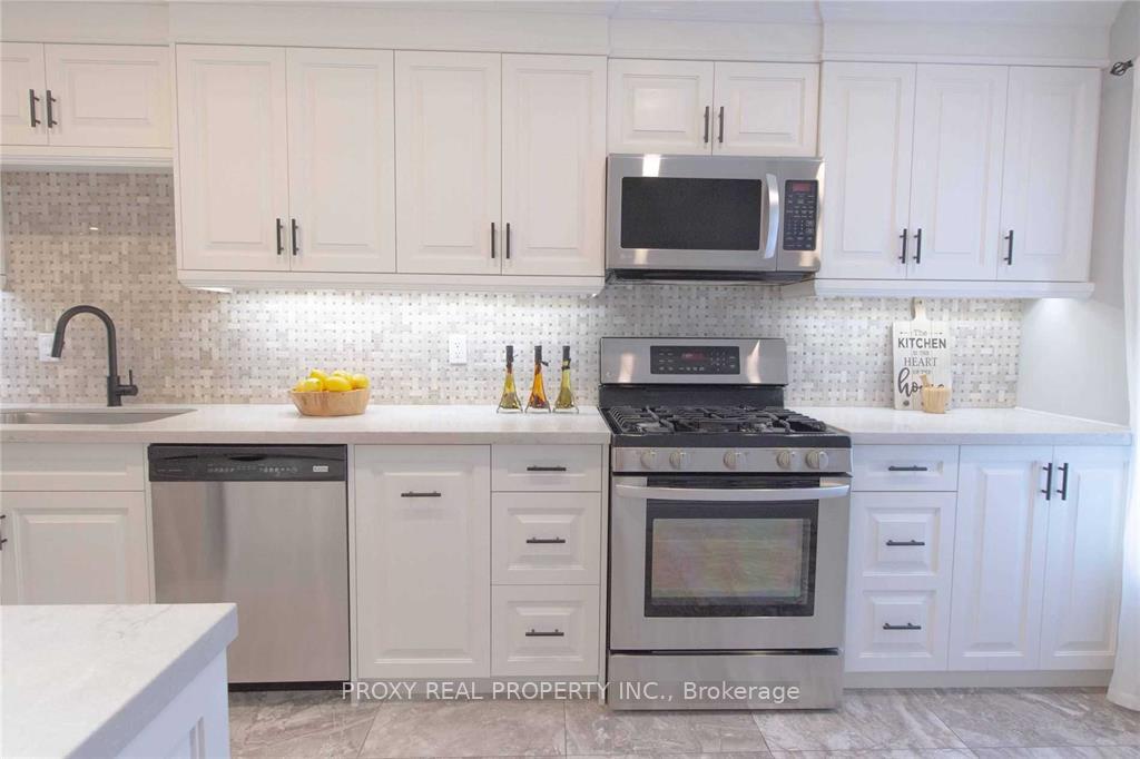 Photo 30 of 126 Kersey Crescent, Richmond Hill, North Richvale — HOMEH